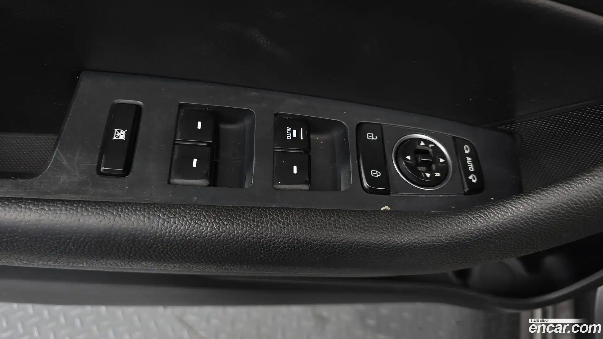 Sonata Hyundai 2017.11-OPTION-042