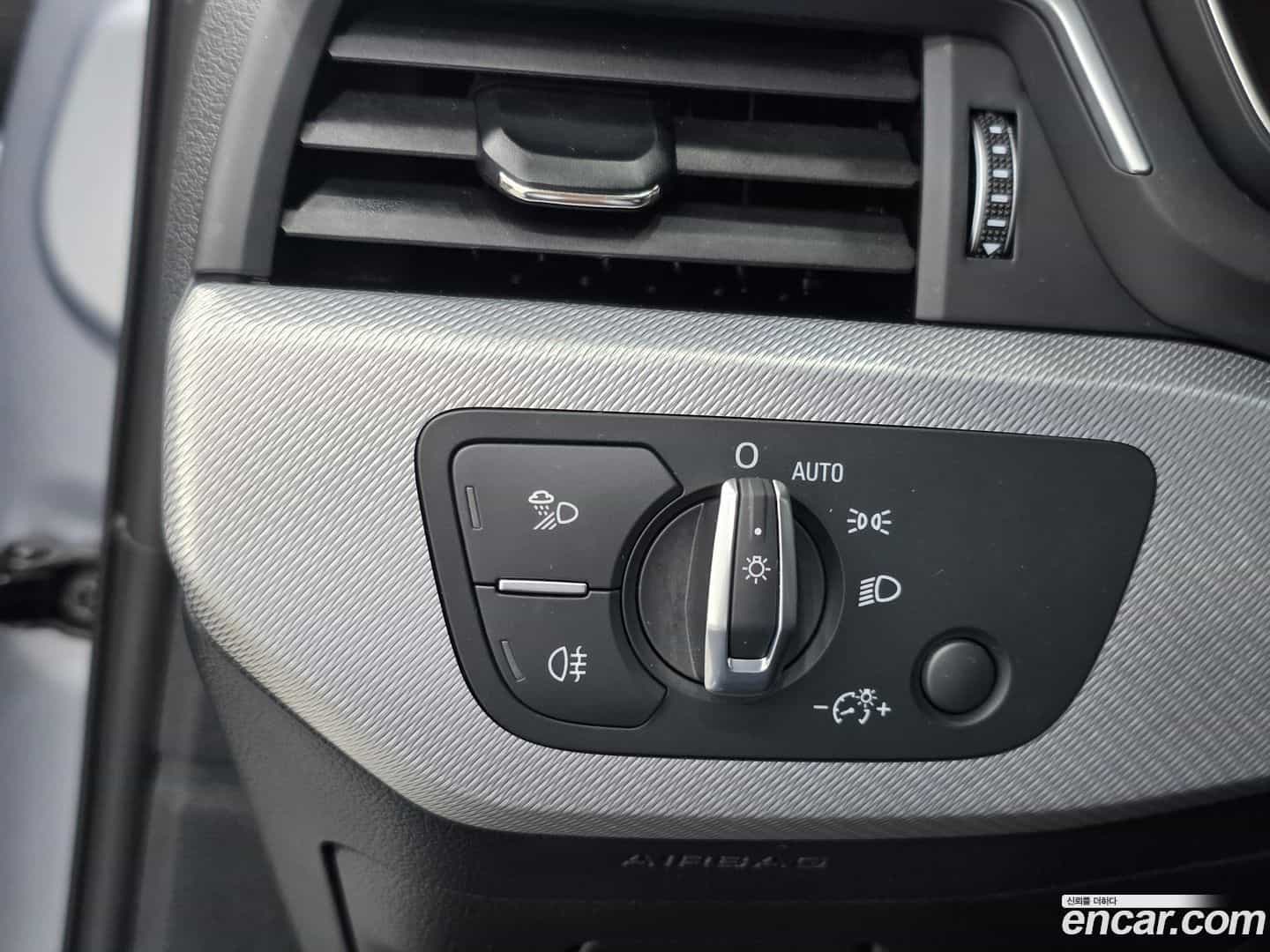 A4 Audi 2023.11-OPTION-017