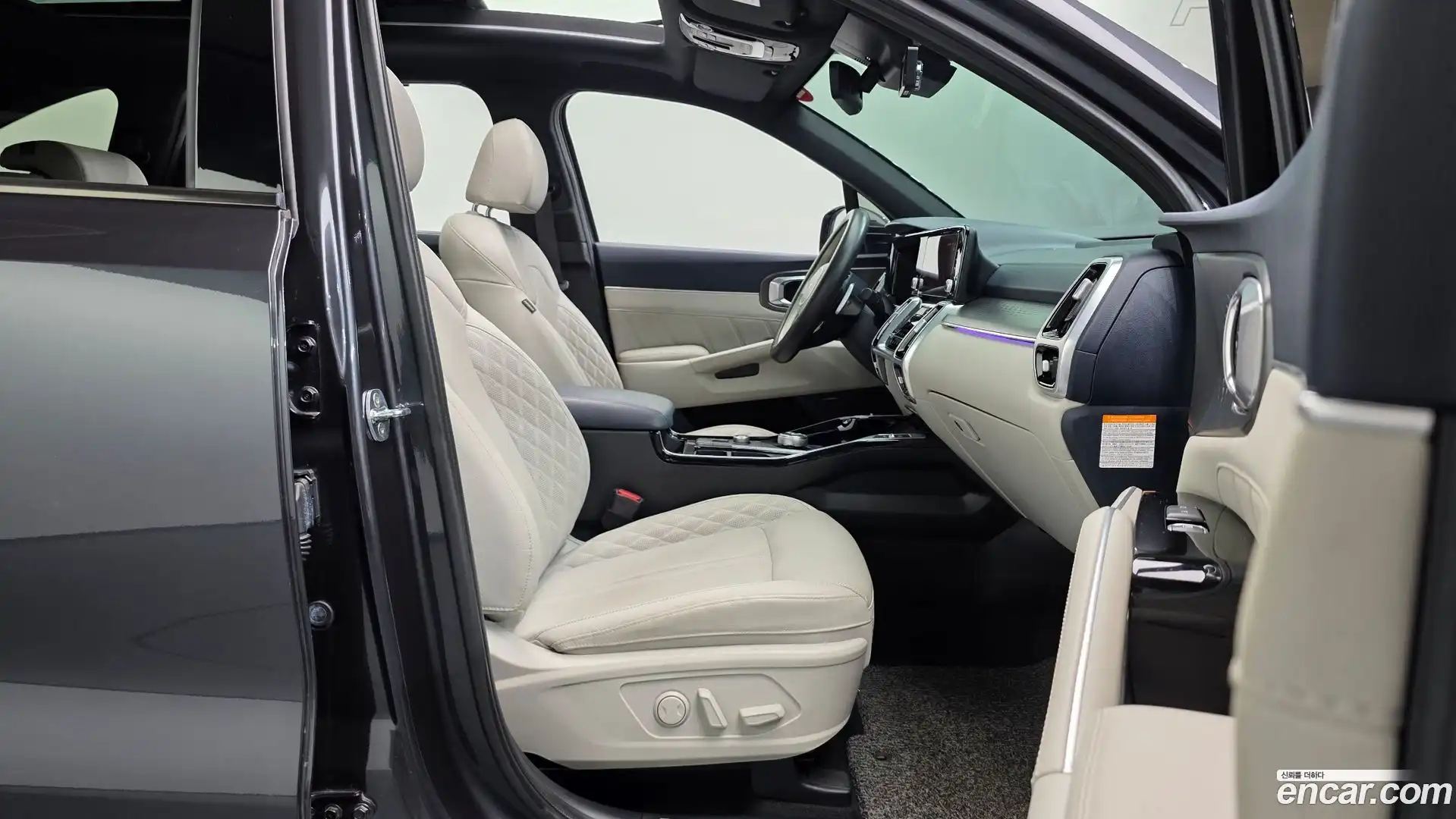 Sorento Kia 2021.9-INNER-036