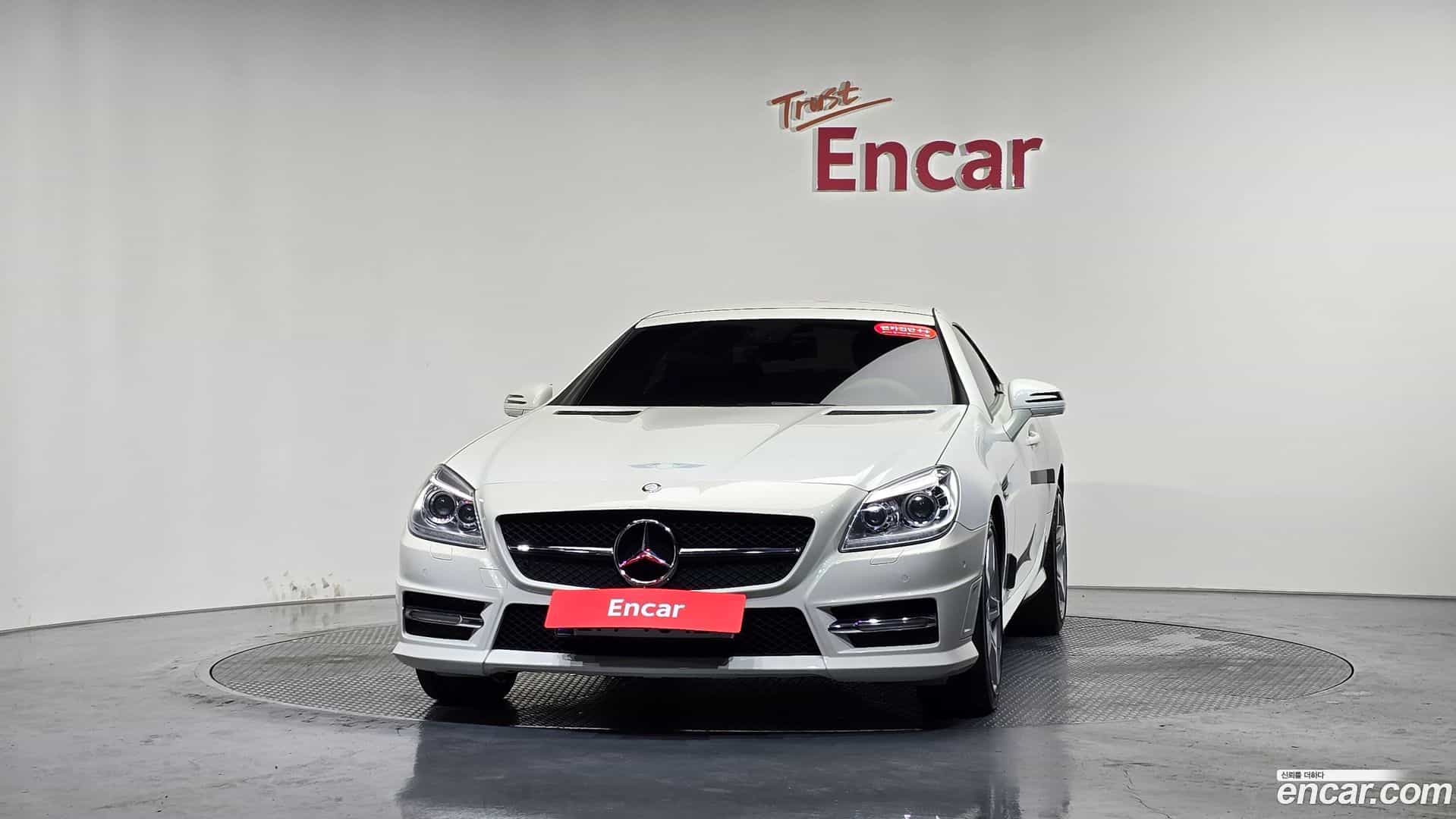 SLK-Class Mercedes-Benz 2012.4-OUTER-003