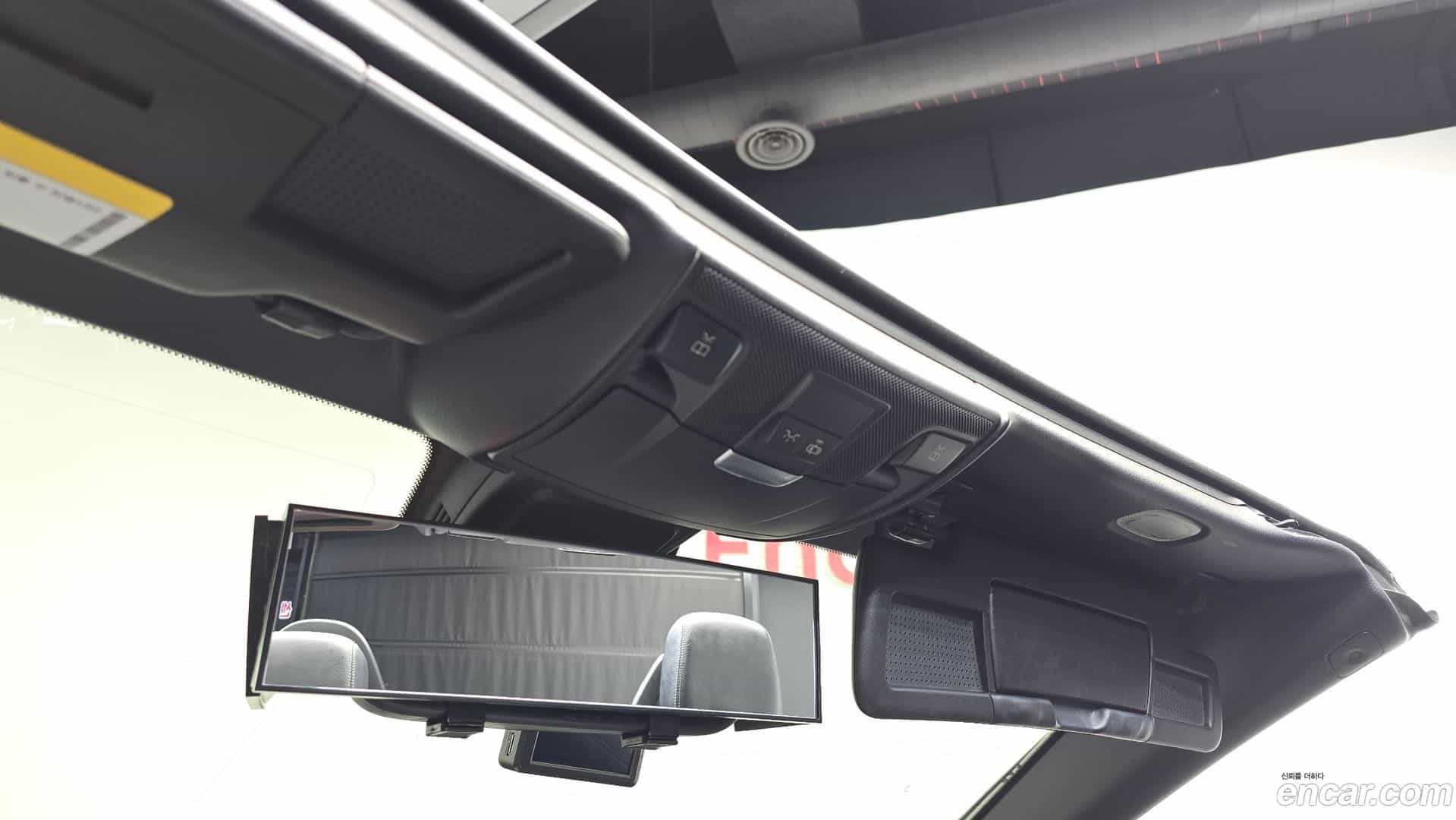 SLK-Class Mercedes-Benz 2012.4-OPTION-021