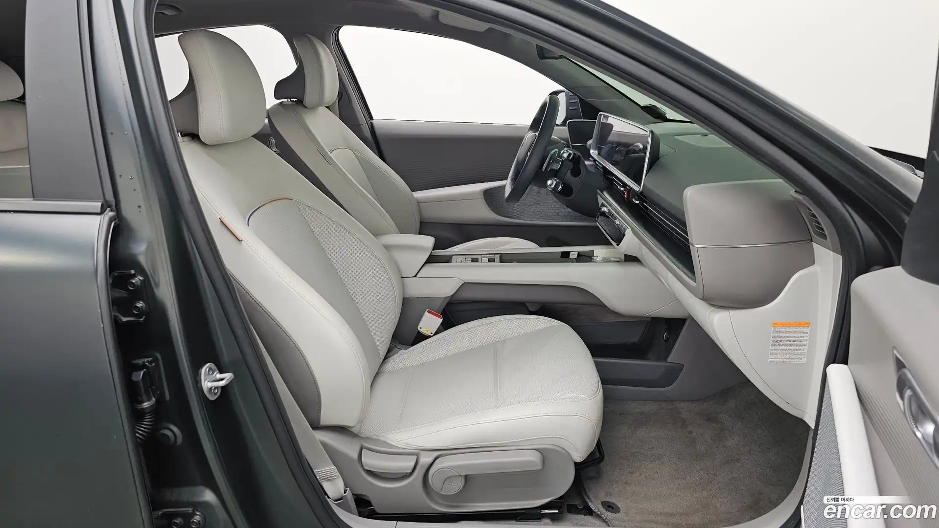 Ioniq6 Hyundai 2022.11-OPTION-015