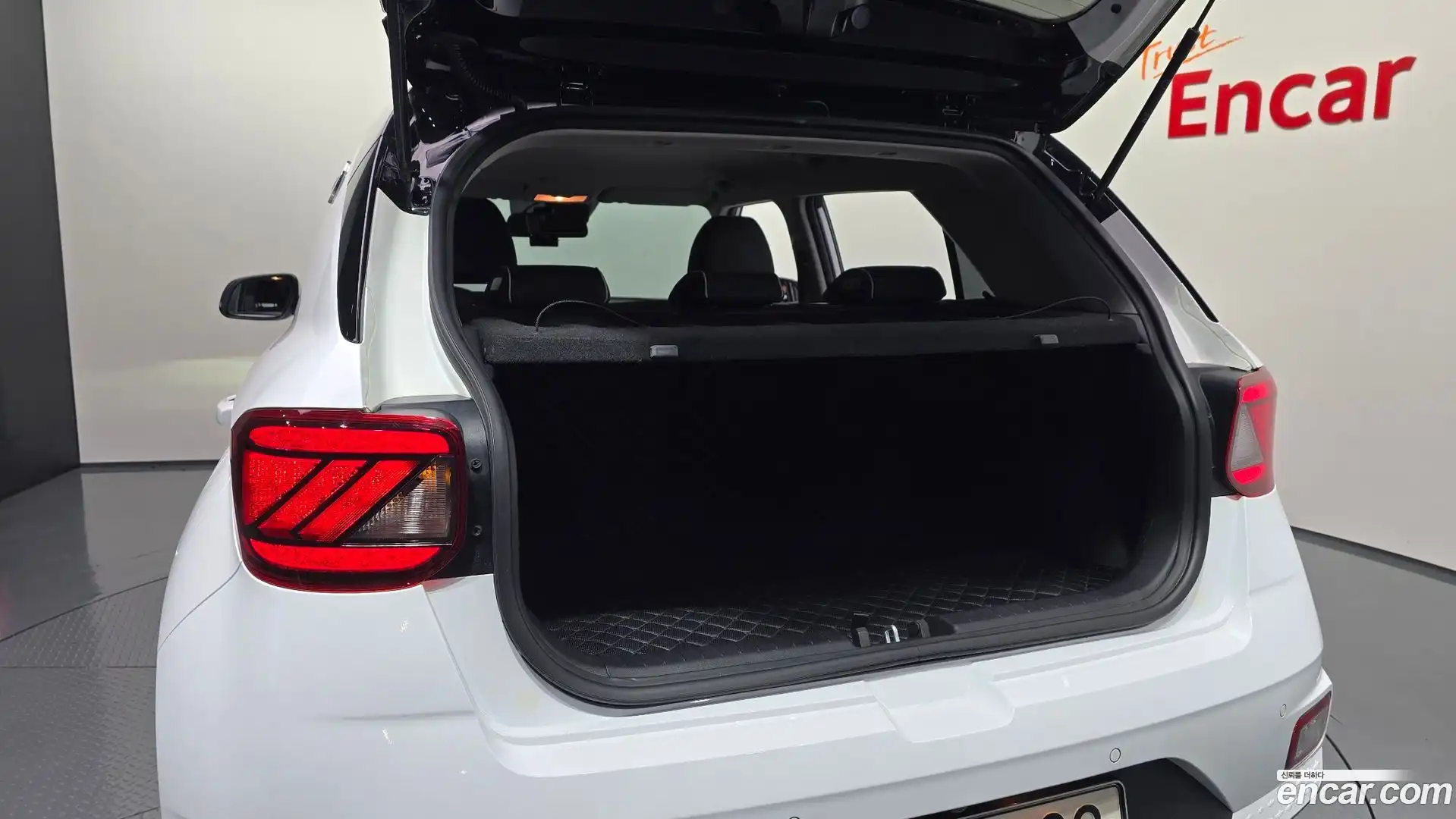 Venue Hyundai 2019.8-OPTION-022