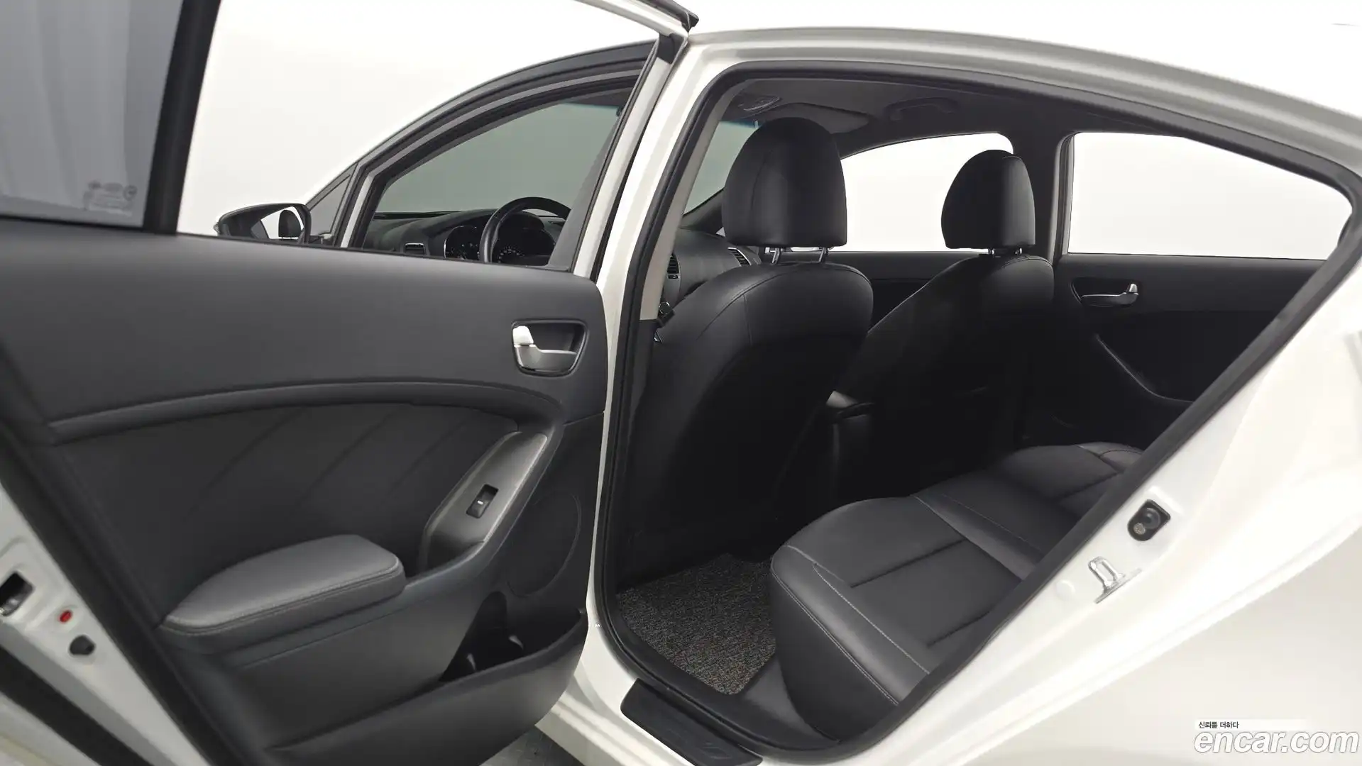 K3 Kia 2018.4-INNER-036