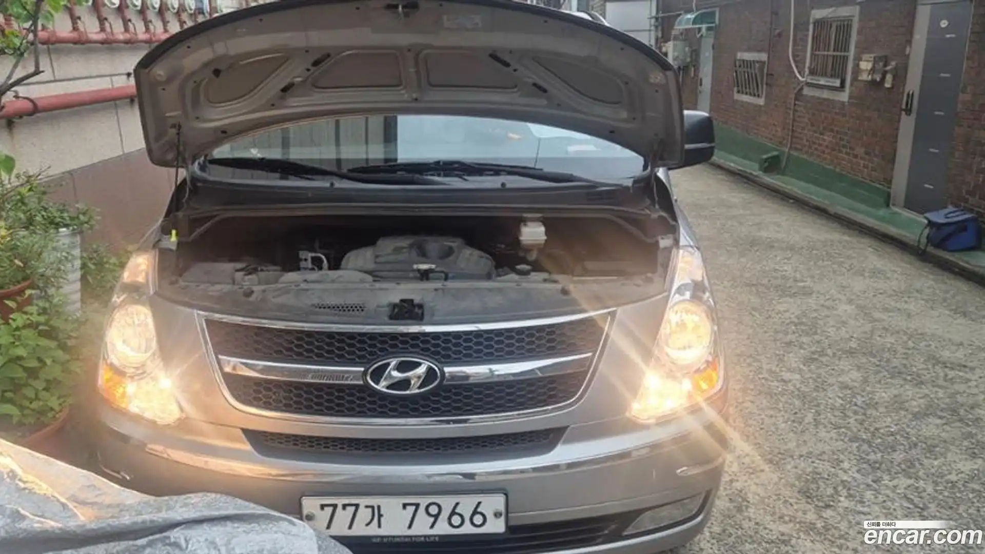Starex Hyundai 2015.2-OUTER-001