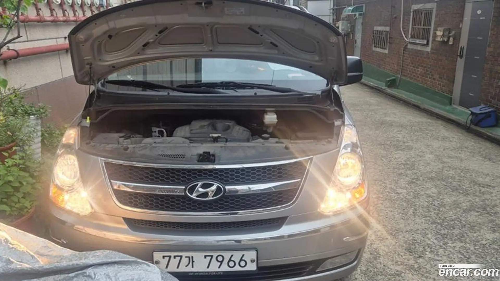 Main__Slider__Photo:Starex Hyundai 2015.2-0