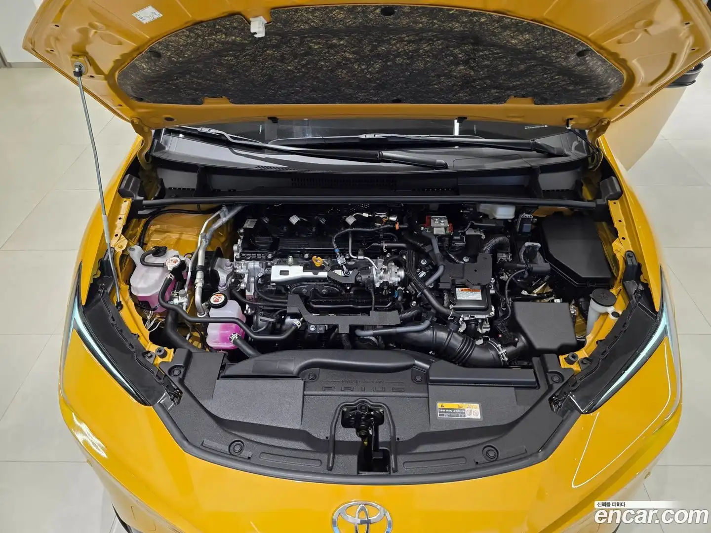 Prius Toyota 2024.6-OUTER-006