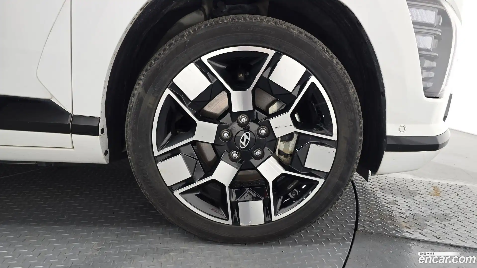 Kona Hyundai 2023.6-OUTER-031