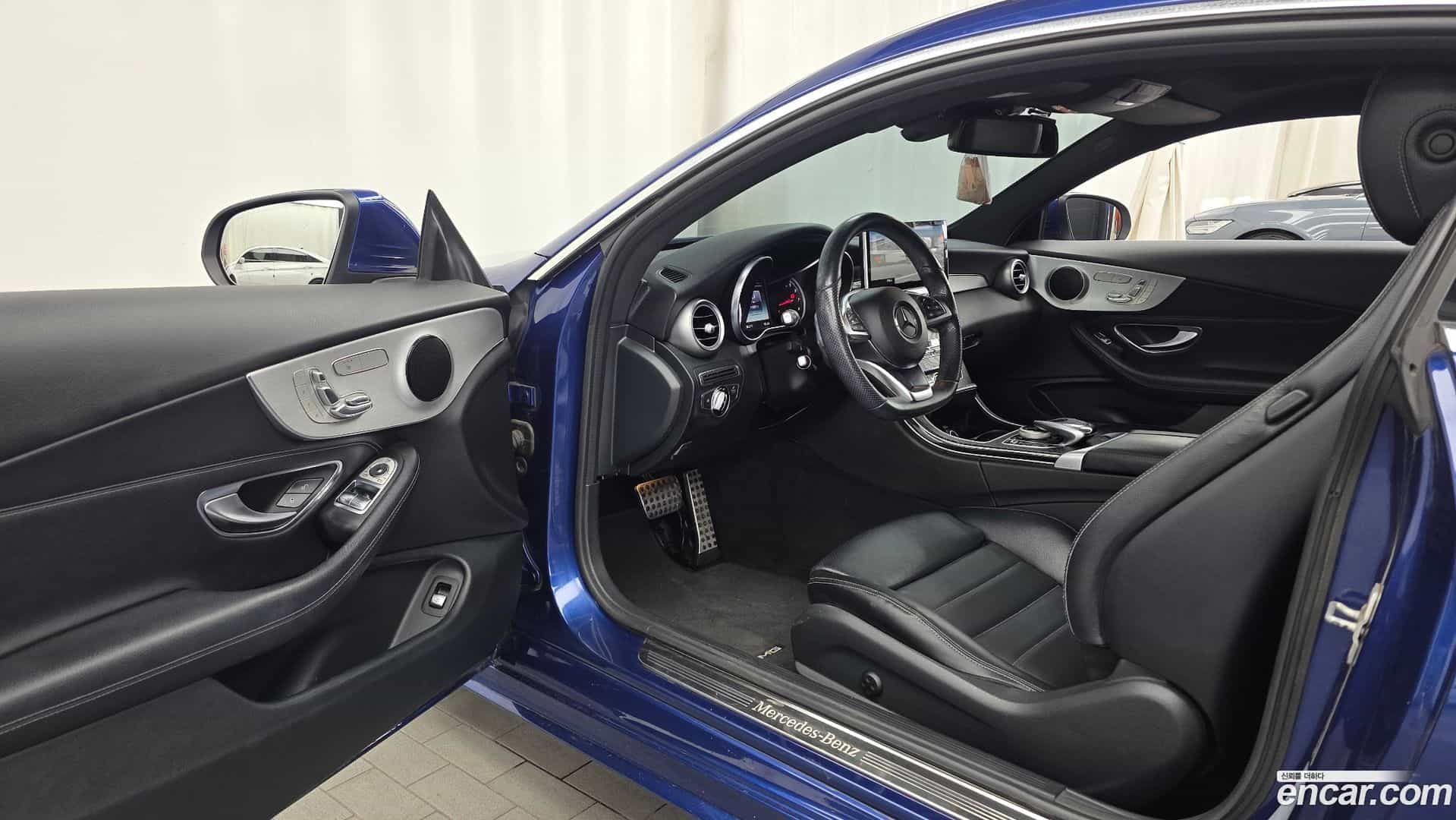 C-Class Mercedes-Benz 2016.7-INNER-010