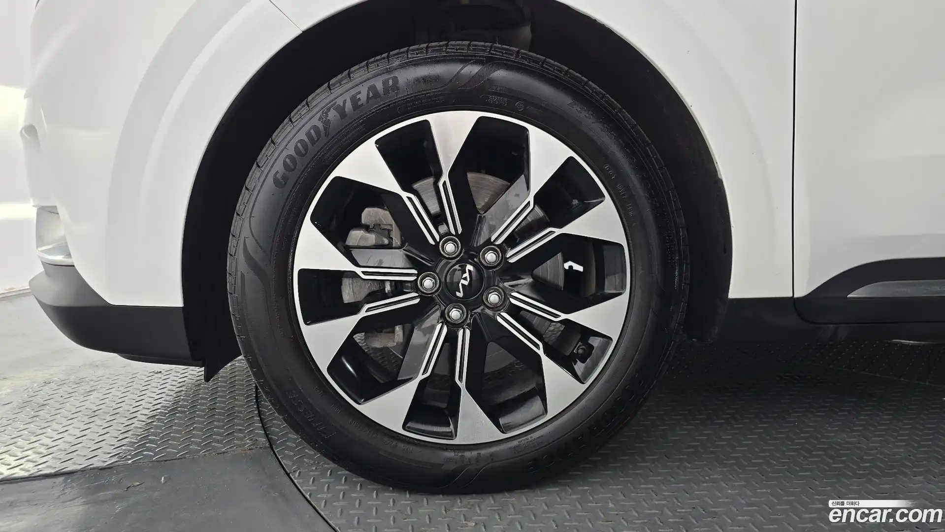 Canival Kia 2023.7-OUTER-005