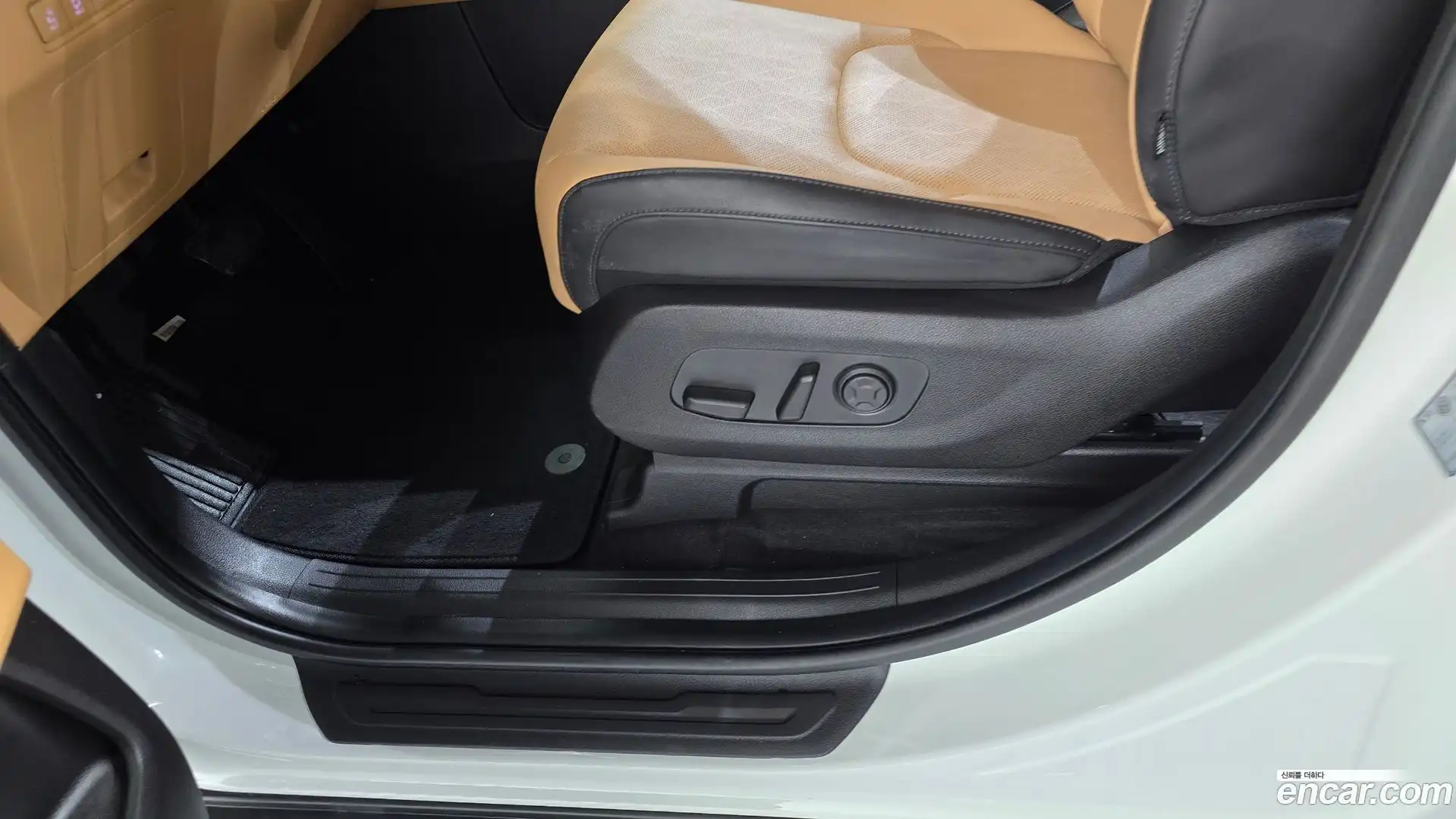 Canival Kia 2023.7-OPTION-043
