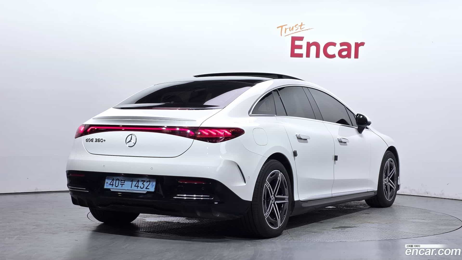EQE Mercedes-Benz 2023.11-OUTER-002