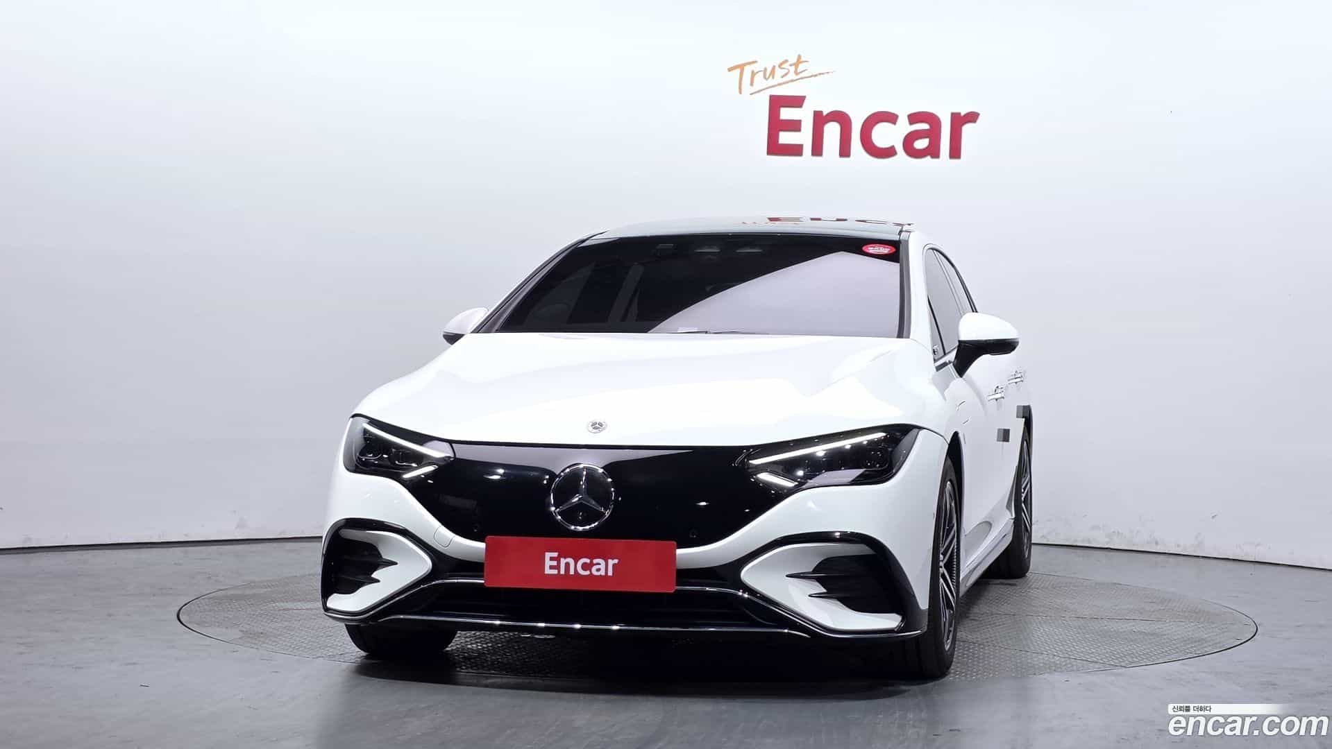 EQE Mercedes-Benz 2023.11-OUTER-003