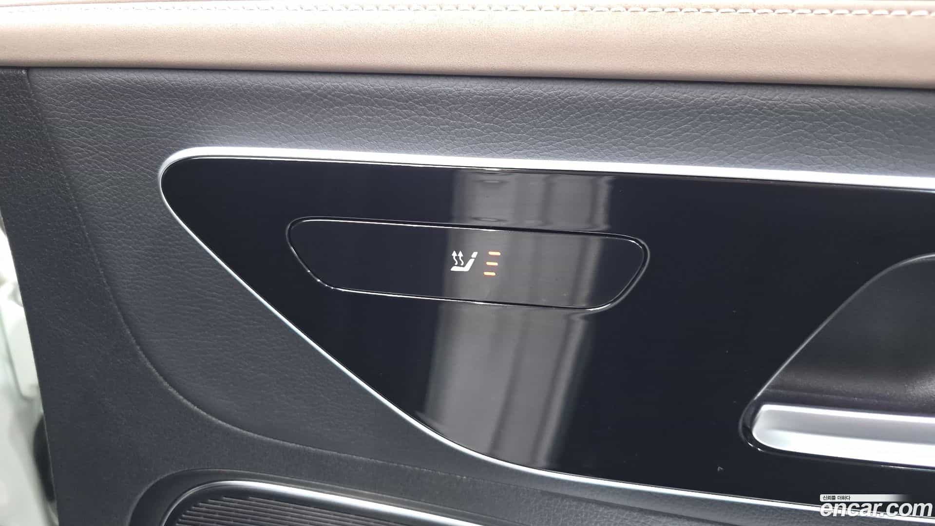 EQE Mercedes-Benz 2023.11-OPTION-017