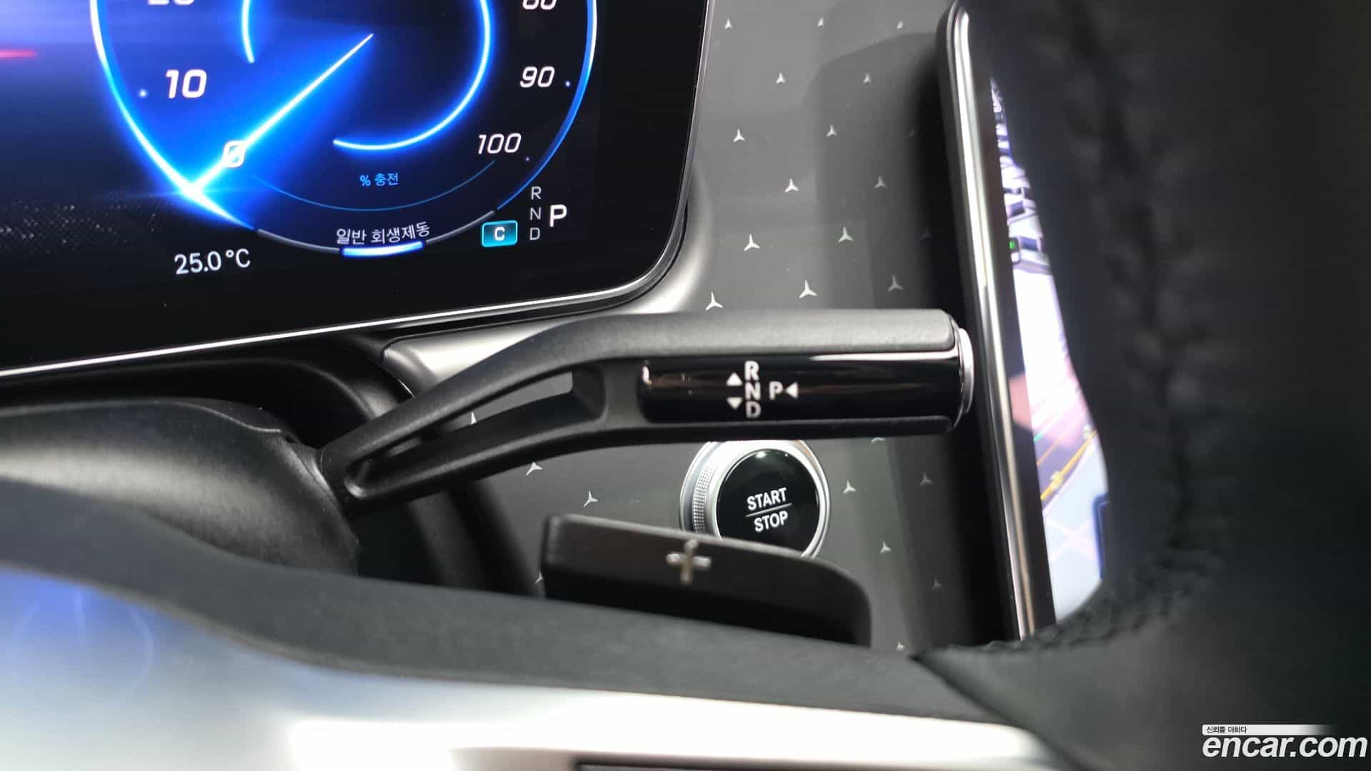 EQE Mercedes-Benz 2023.11-OPTION-040