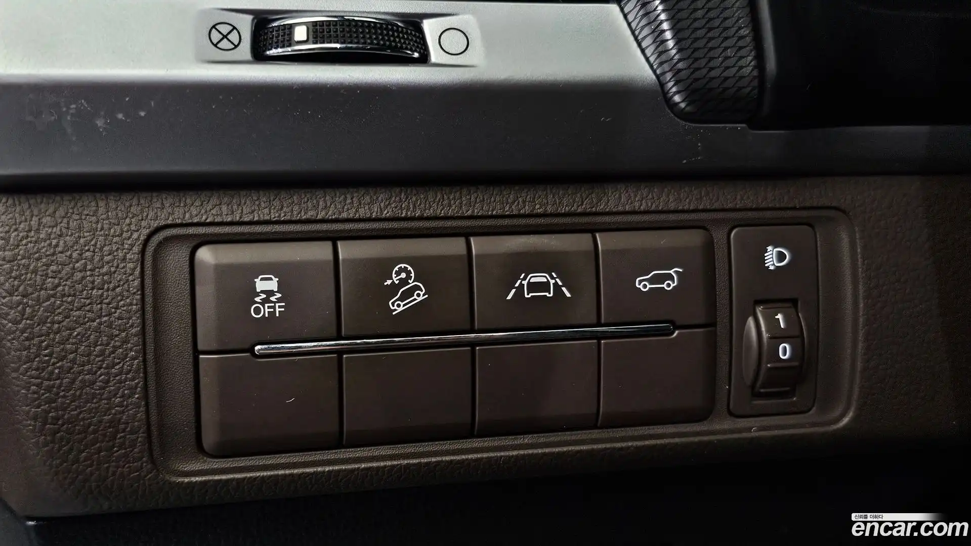 Rexton KG Mobility 2022.6-OPTION-017