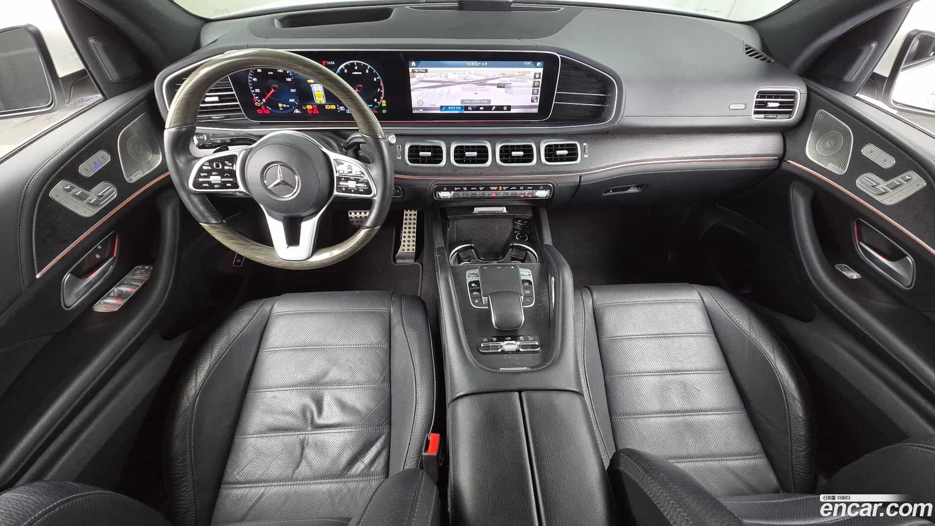 GLS-Class Mercedes-Benz 2021.6-INNER-007