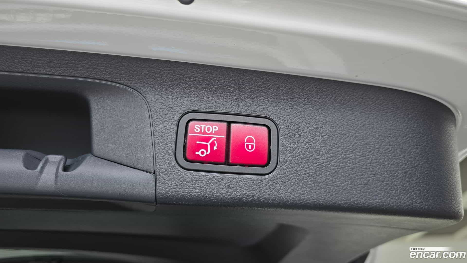 GLS-Class Mercedes-Benz 2021.6-OPTION-040