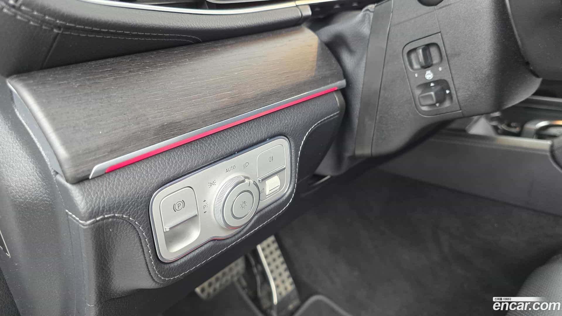 GLS-Class Mercedes-Benz 2021.6-OPTION-041