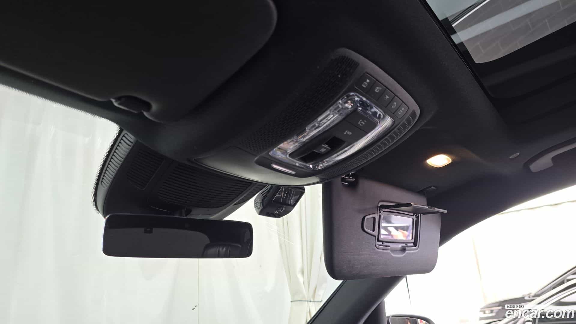 GLS-Class Mercedes-Benz 2021.6-OPTION-047
