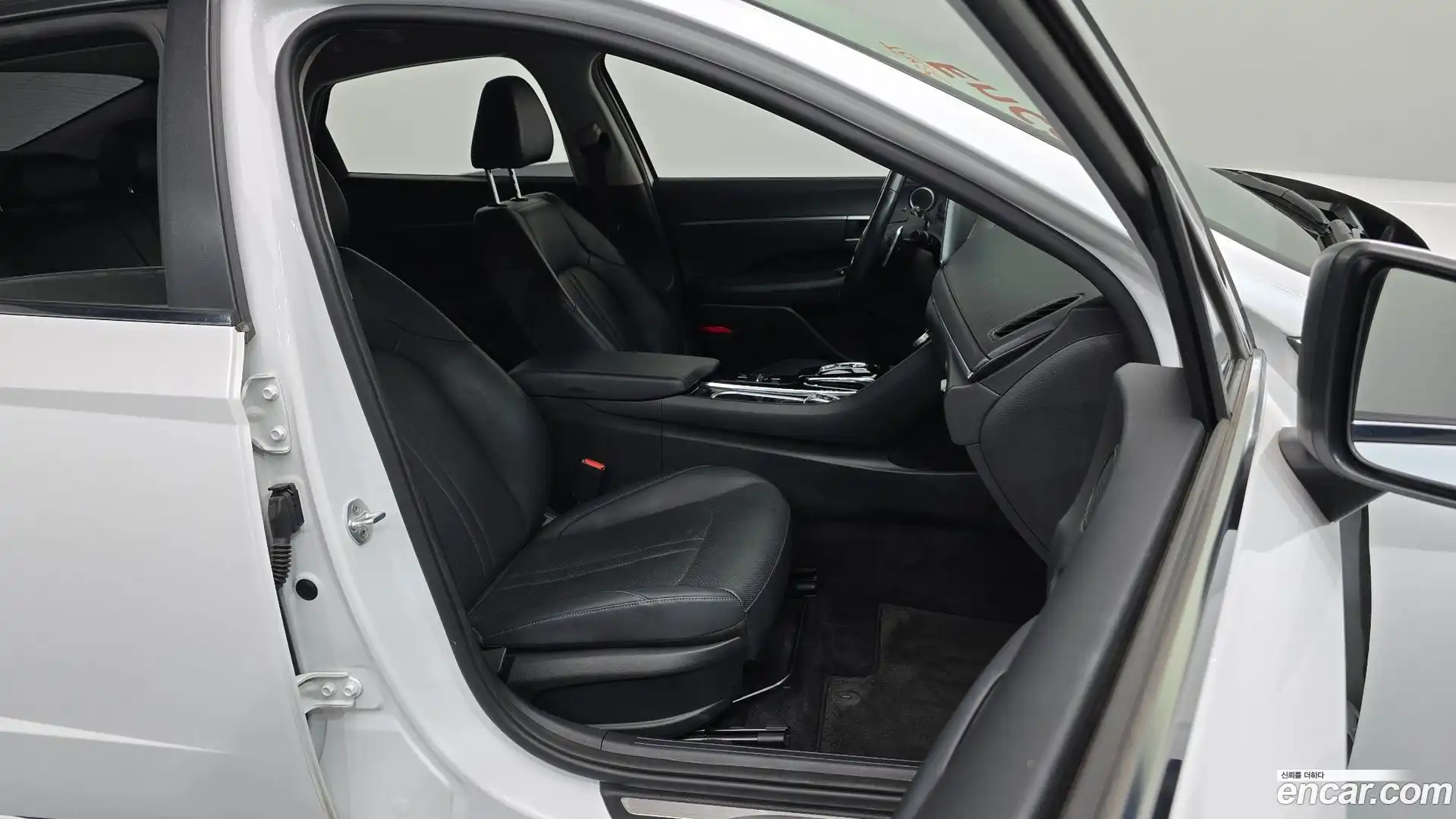 Sonata Hyundai 2019.5-OPTION-015