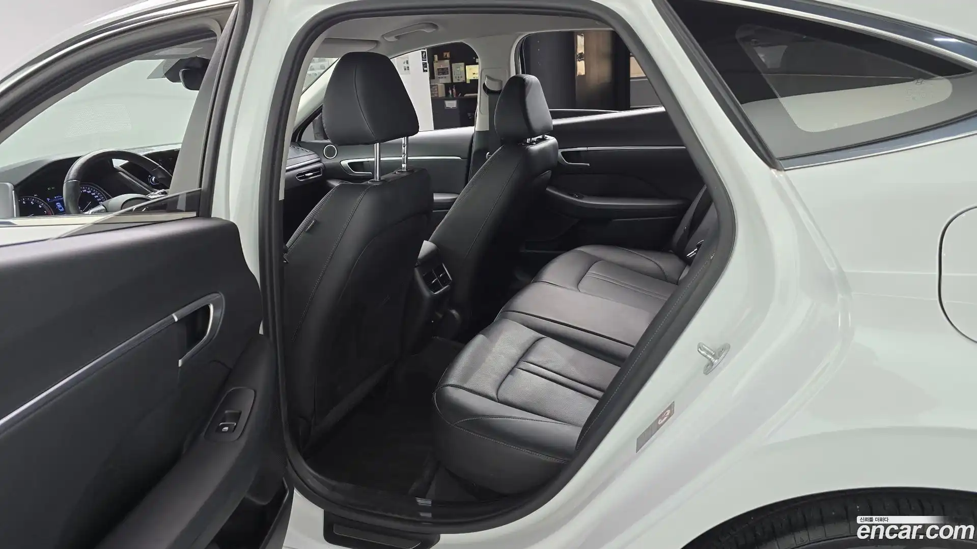 Sonata Hyundai 2019.5-INNER-036