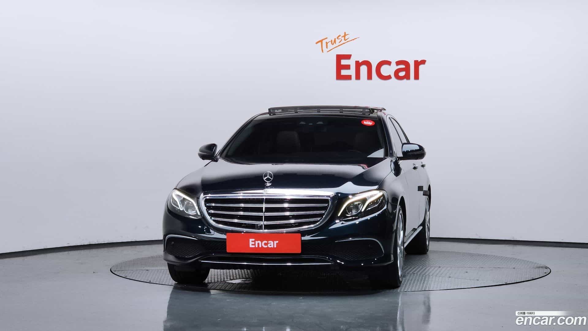 E-Class Mercedes-Benz 2017.6-OUTER-003