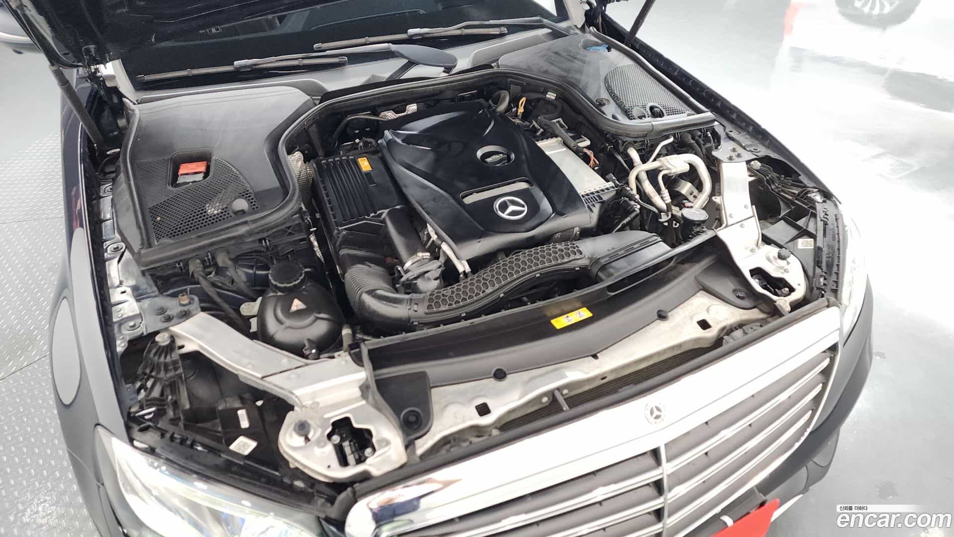 E-Class Mercedes-Benz 2017.6-OUTER-006