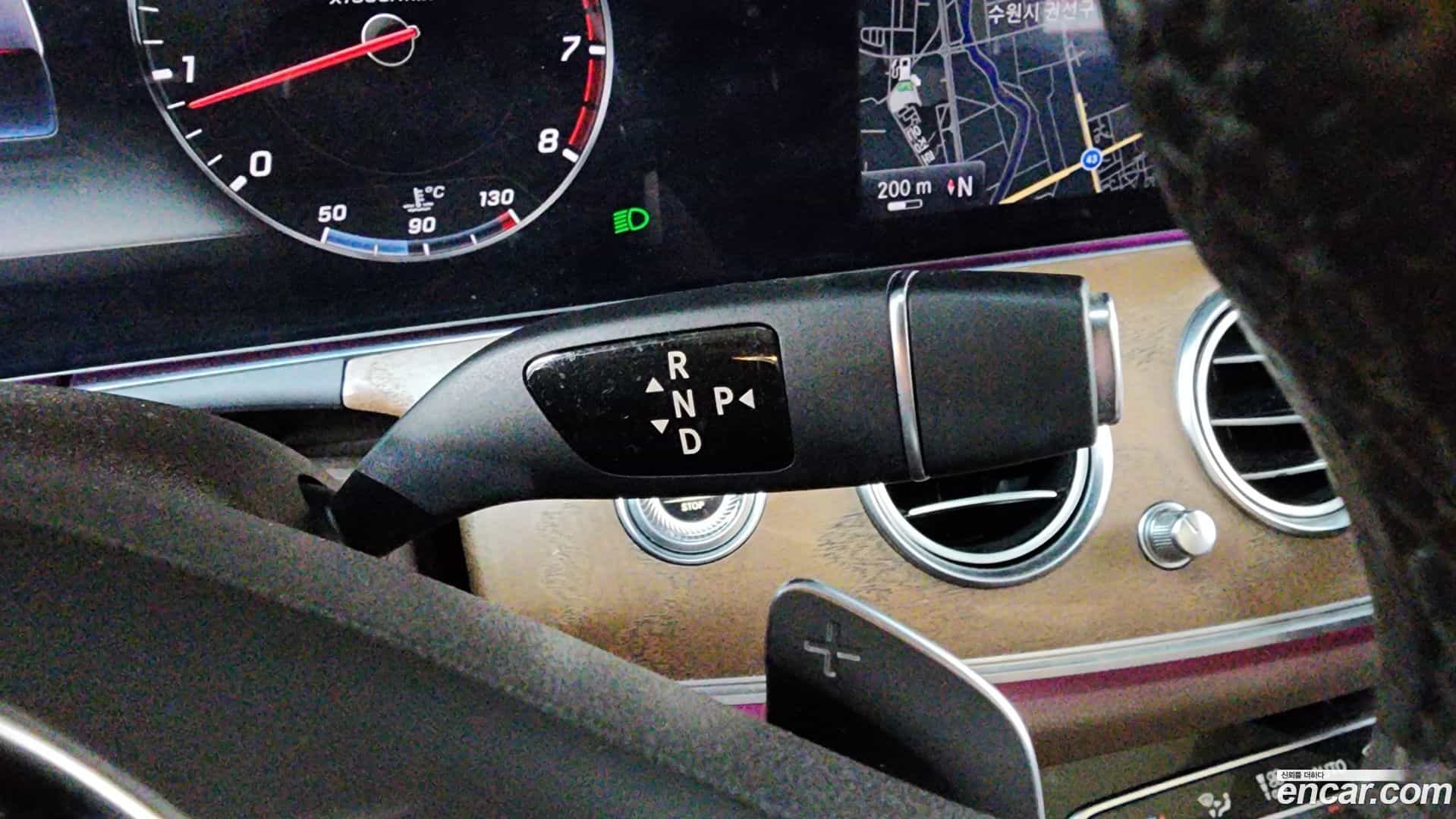E-Class Mercedes-Benz 2017.6-INNER-009