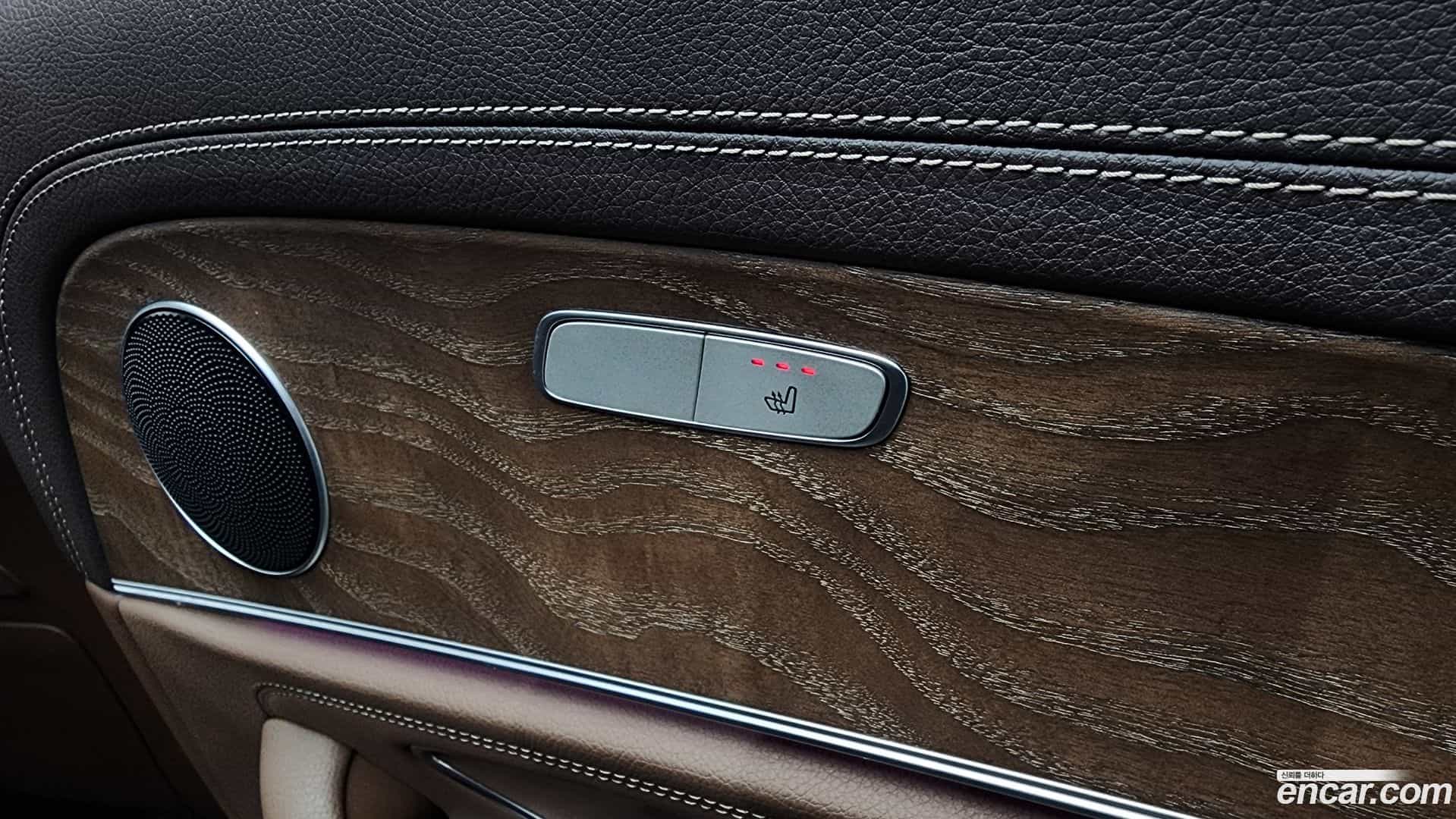 E-Class Mercedes-Benz 2017.6-OPTION-024