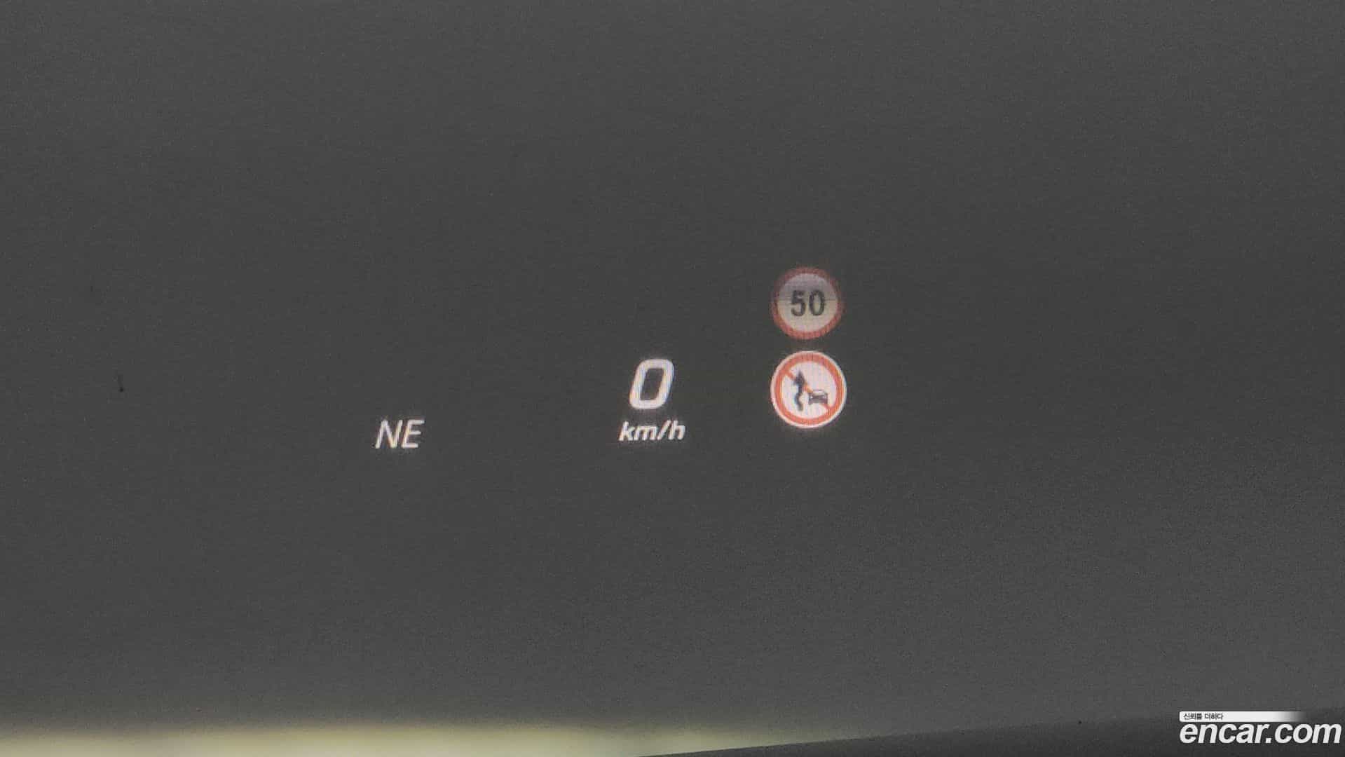 E-Class Mercedes-Benz 2017.6-OPTION-045