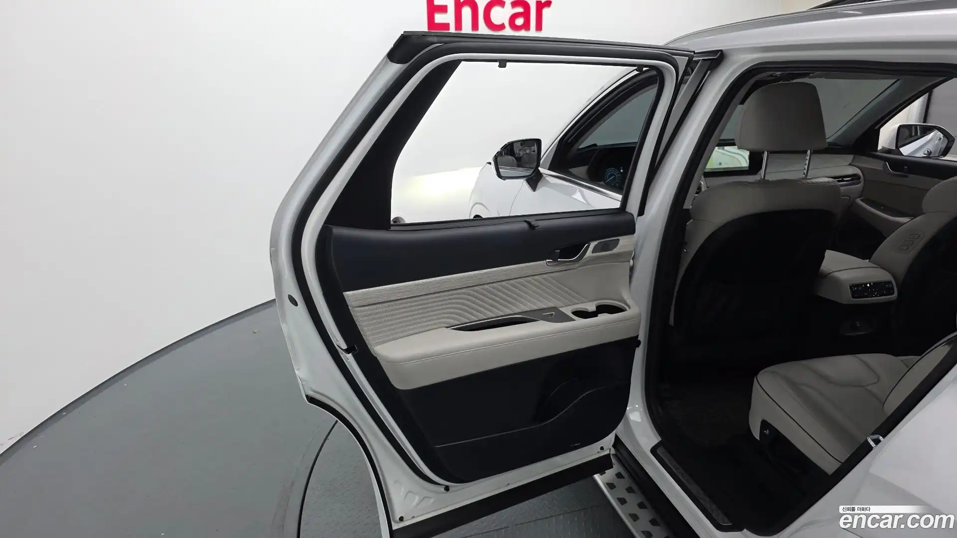 Palisade Hyundai 2024.6-INNER-035