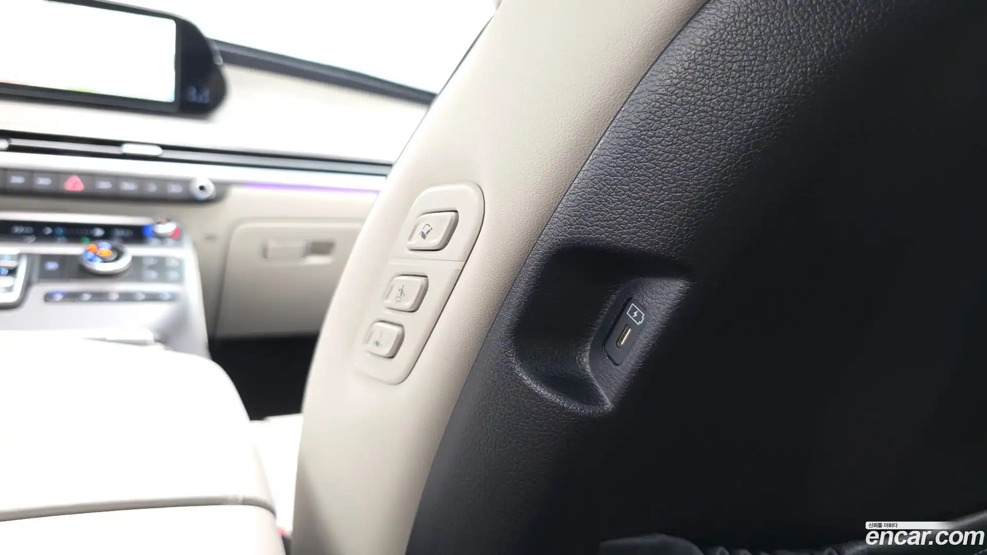 Palisade Hyundai 2024.6-OPTION-051