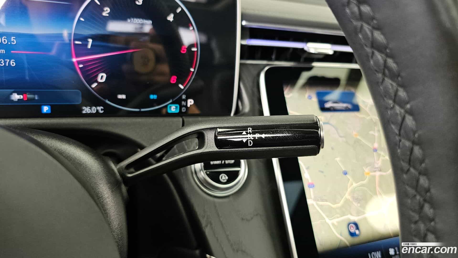 E-Class Mercedes-Benz 2024.5-INNER-009