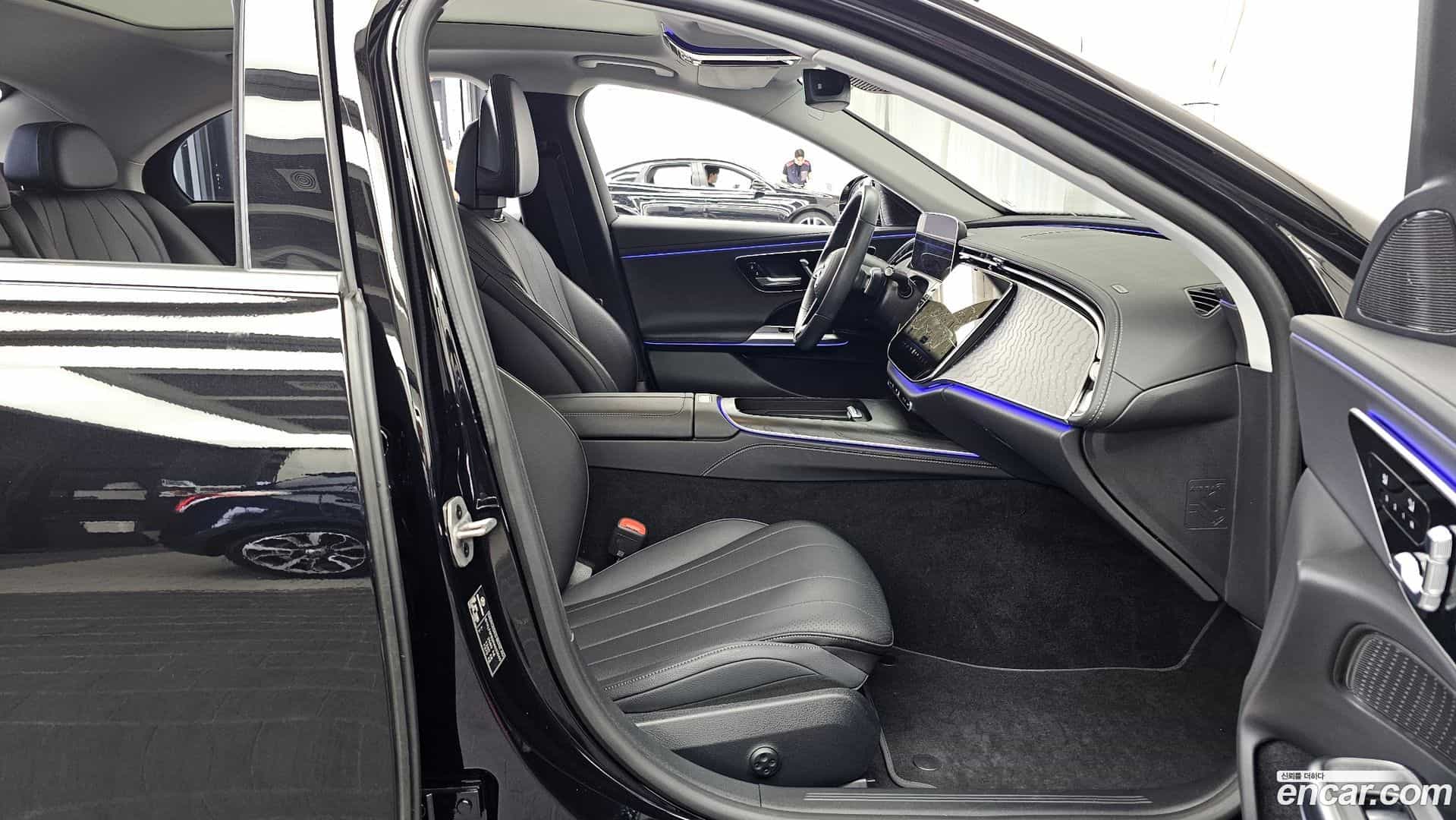 E-Class Mercedes-Benz 2024.5-OPTION-015