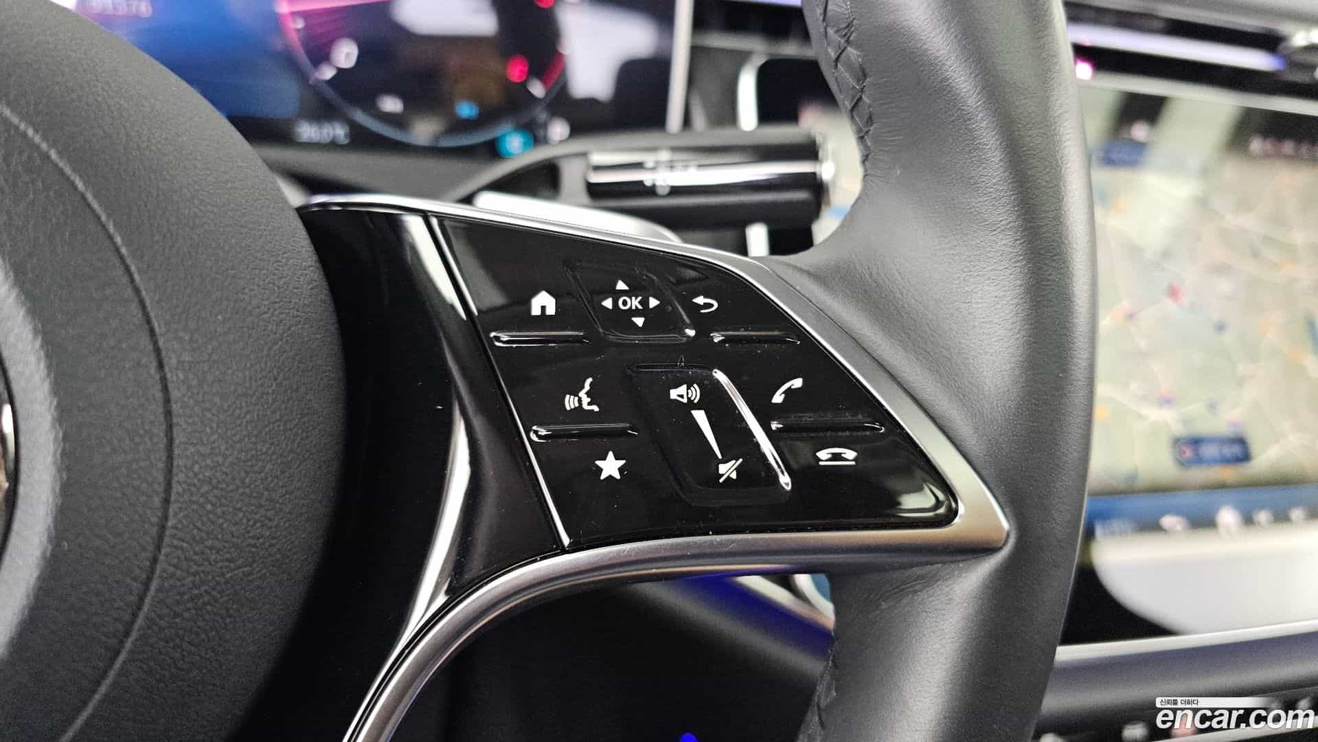 E-Class Mercedes-Benz 2024.5-OPTION-045