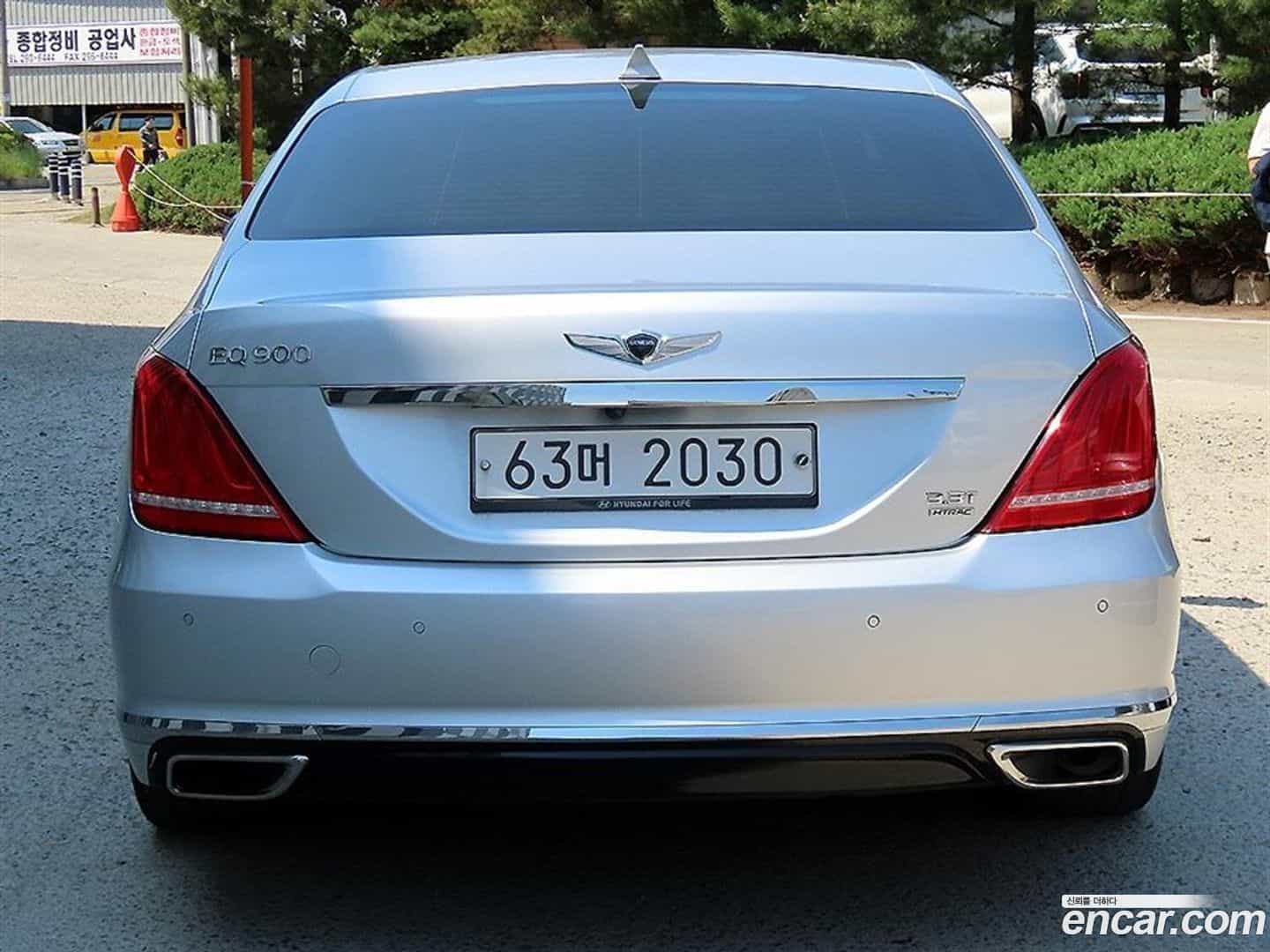 EQ900 Genesis 2016.4-OUTER-004