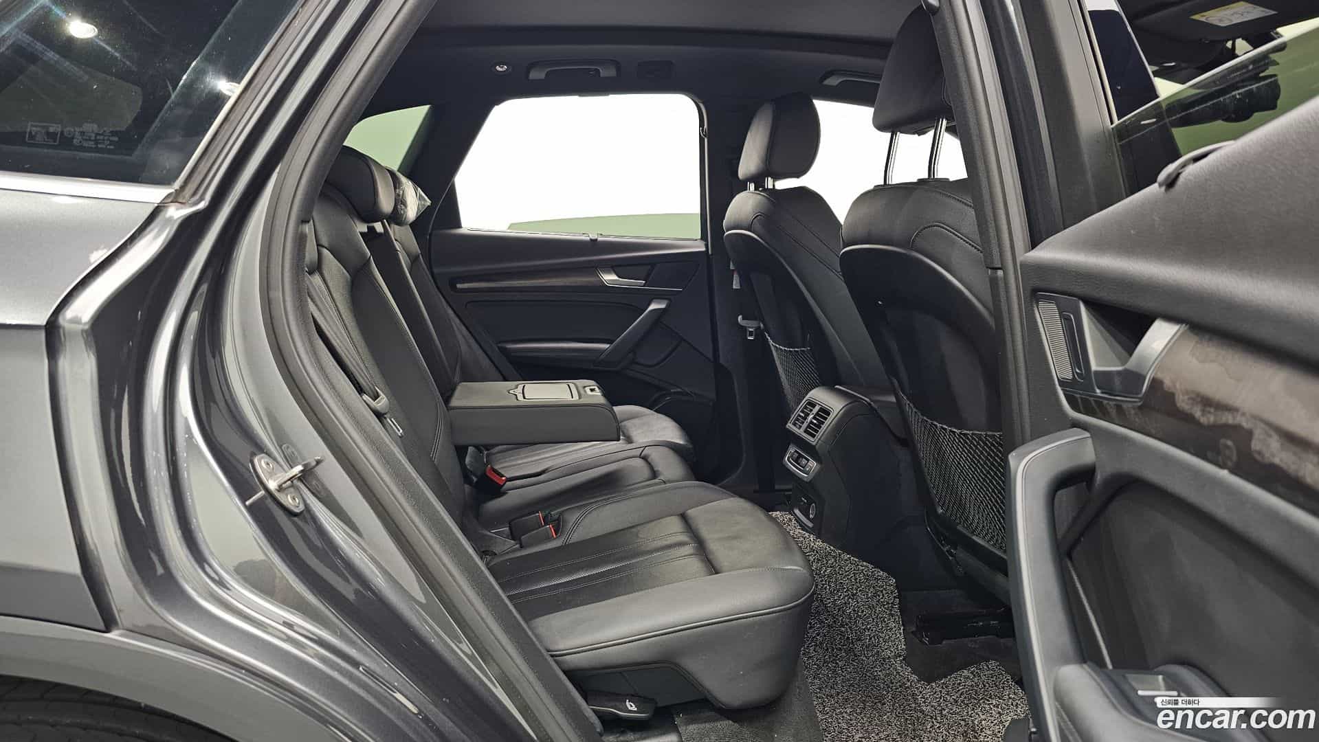 Q5 Audi 2023.3-OPTION-015