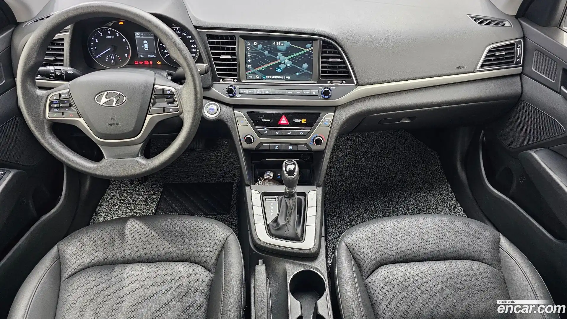 AVANTE Hyundai 2018.4-INNER-007