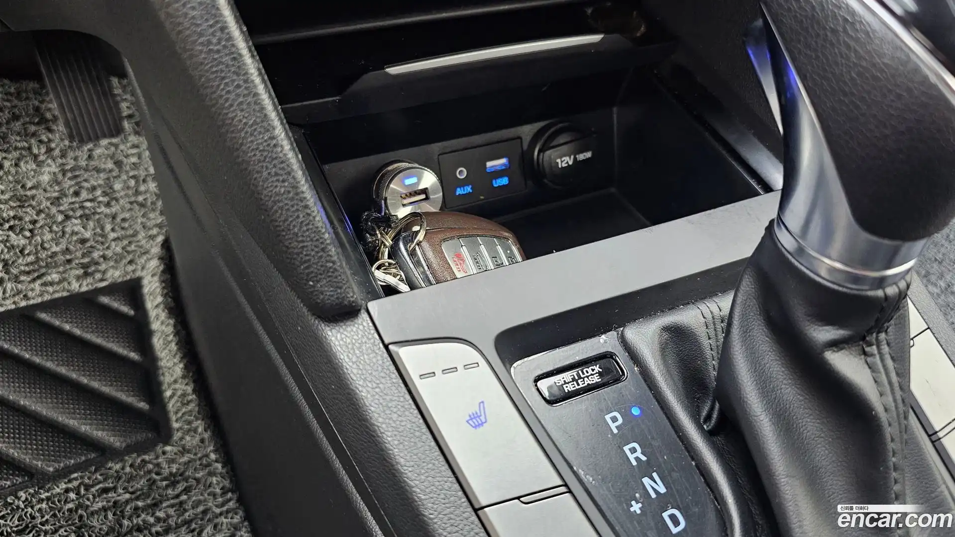 AVANTE Hyundai 2018.4-OPTION-041
