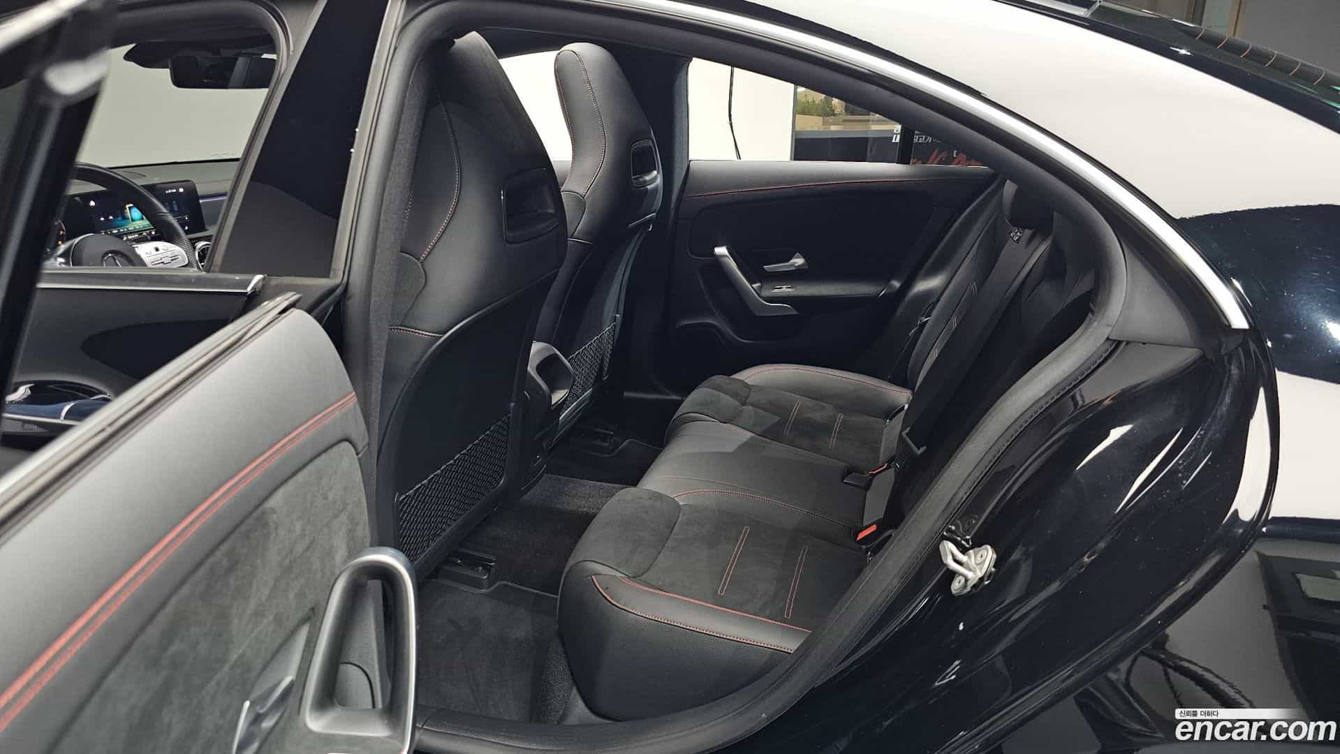 CLA-Class Mercedes-Benz 2021.6-OPTION-016