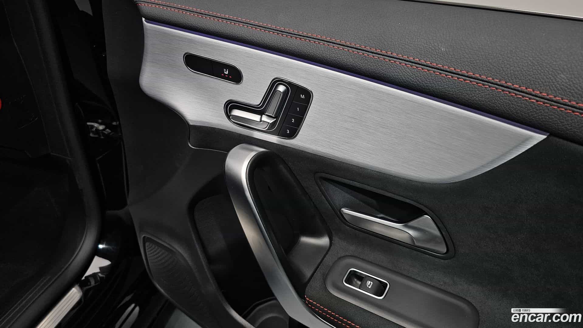 CLA-Class Mercedes-Benz 2021.6-OPTION-022