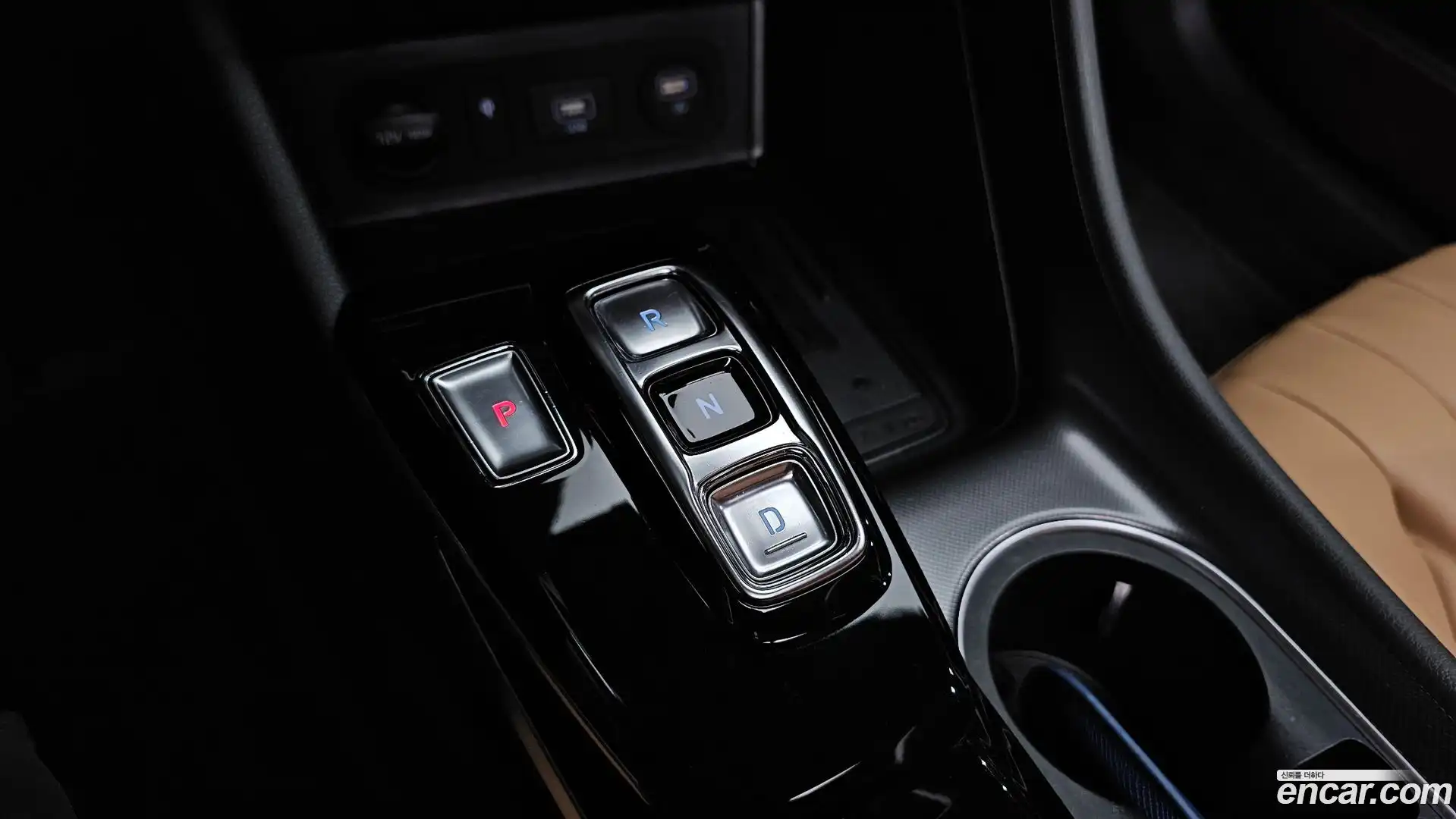 Sonata Hyundai 2019.10-INNER-009
