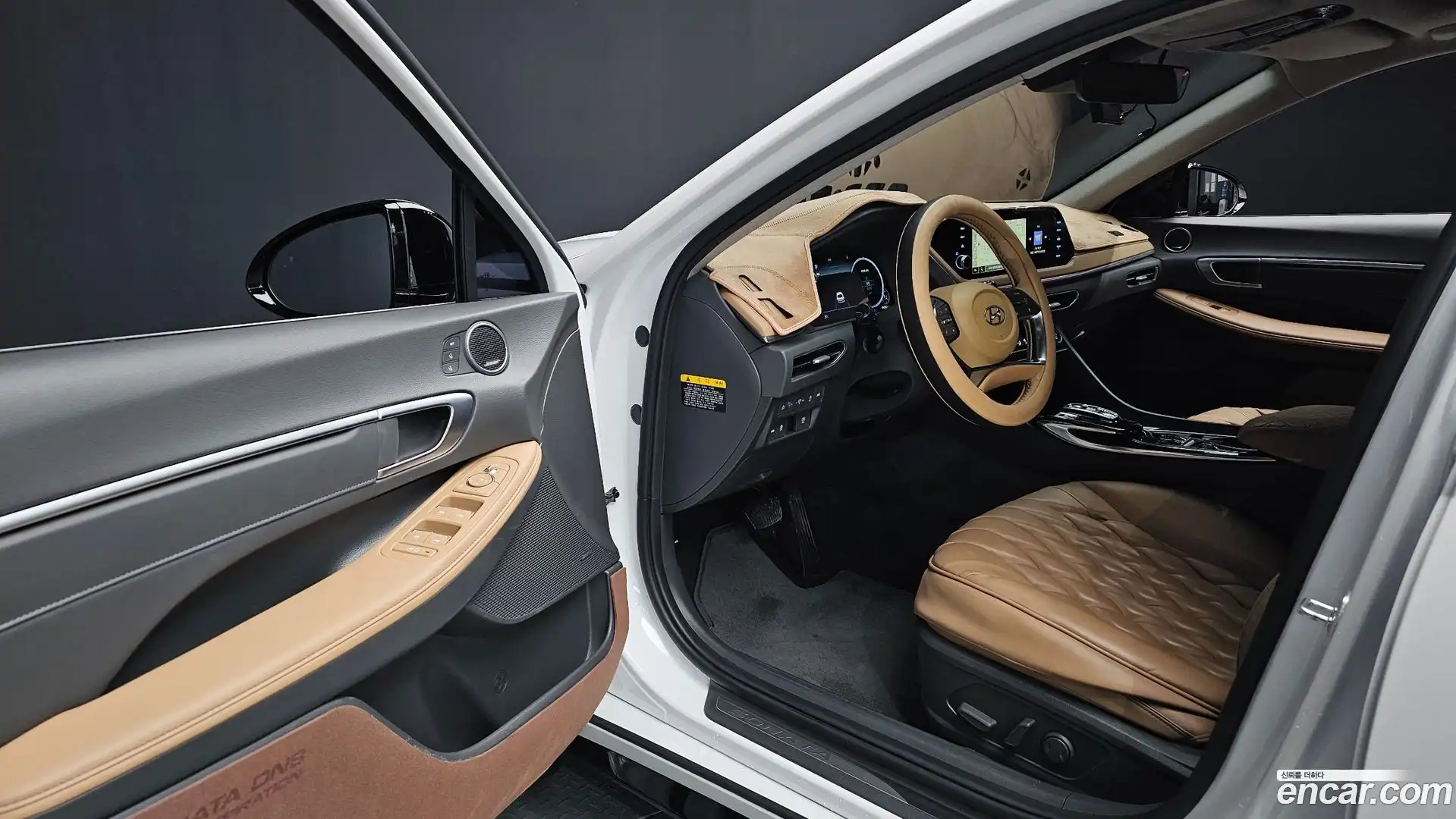 Sonata Hyundai 2019.10-INNER-010