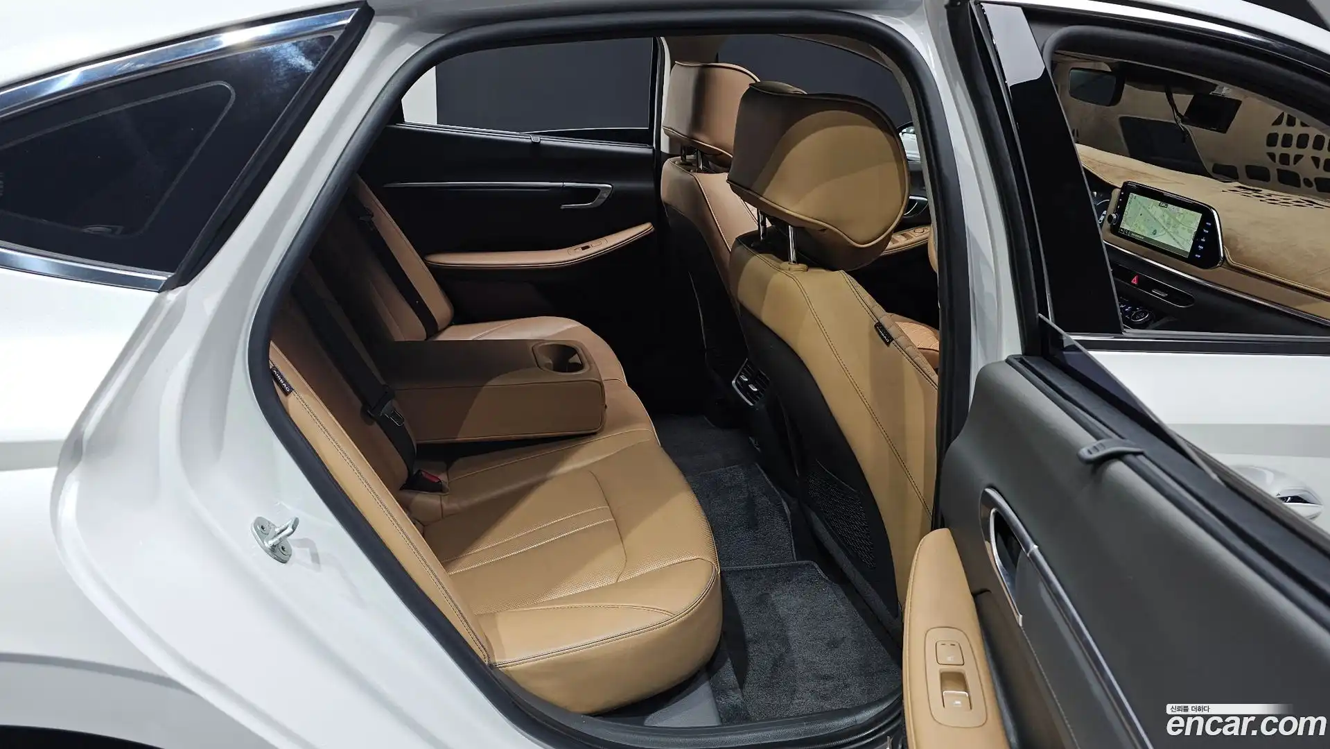 Sonata Hyundai 2019.10-OPTION-015