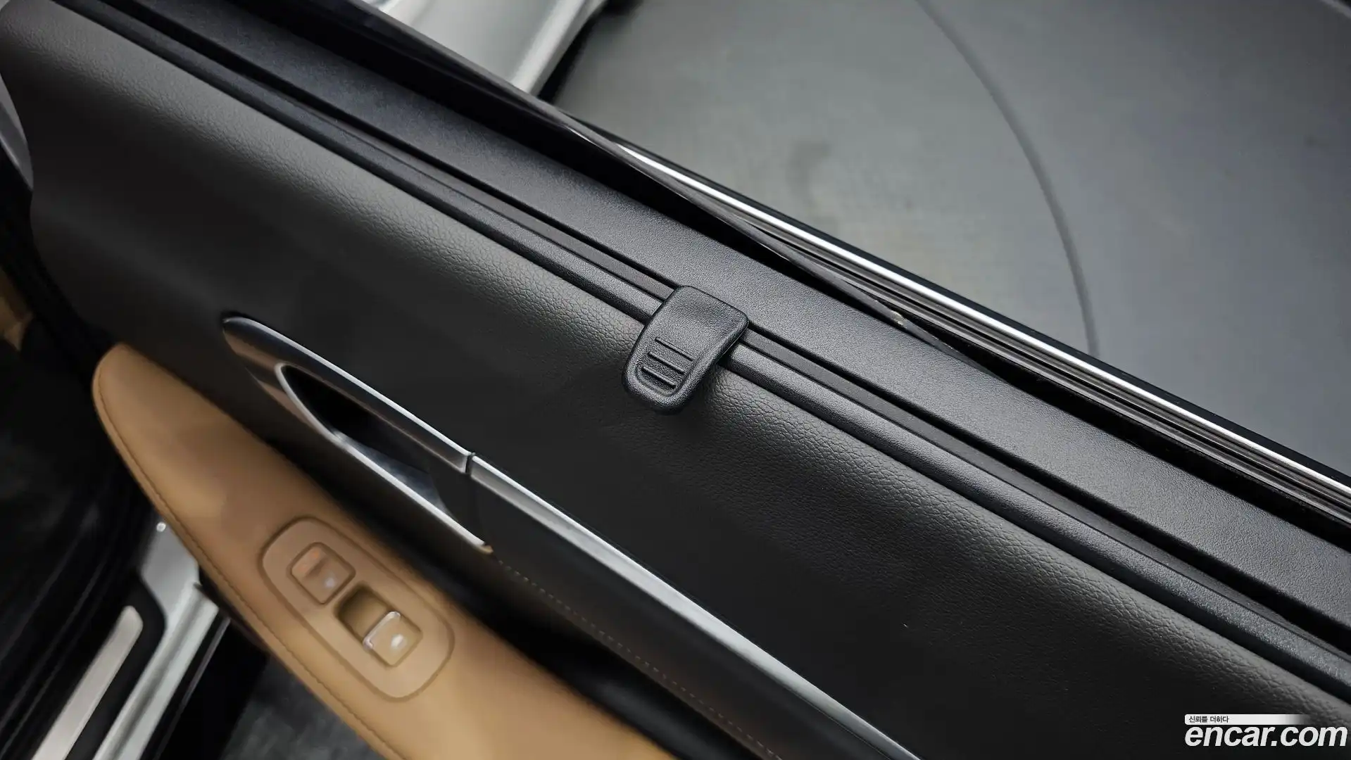 Sonata Hyundai 2019.10-OPTION-043
