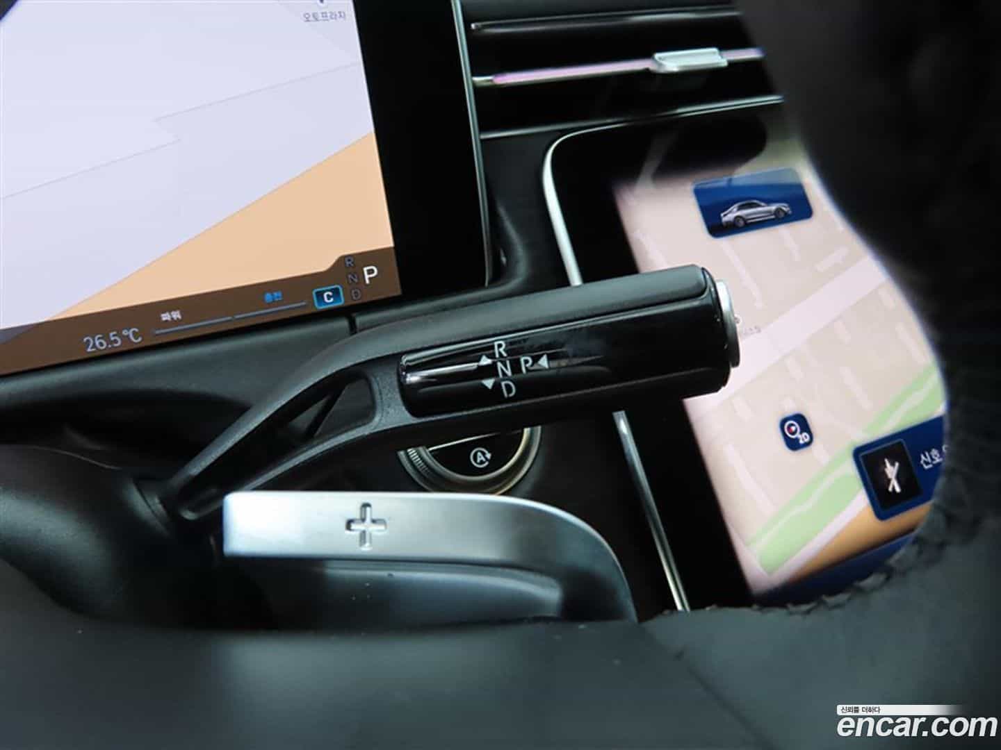 E-Class Mercedes-Benz 2025.9-OPTION-015