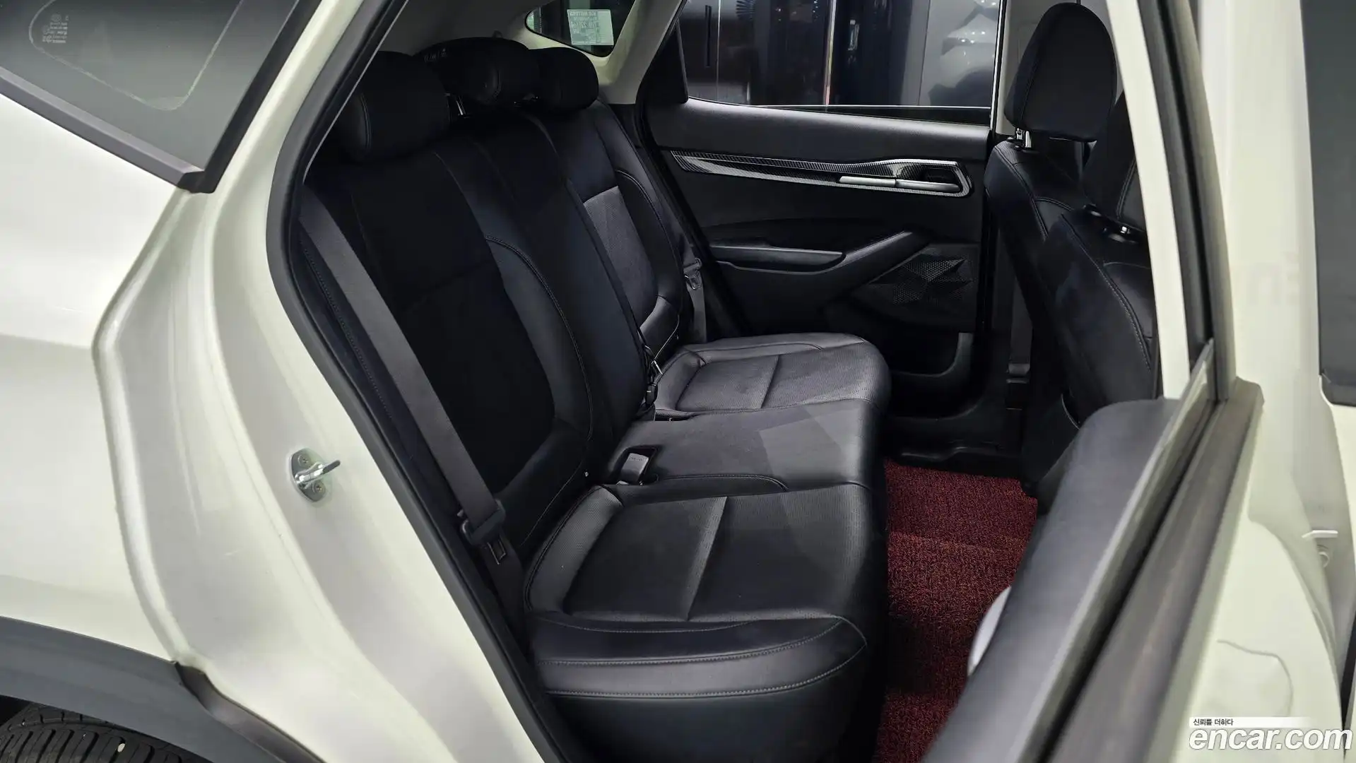 Seltos Kia 2021.3-INNER-036