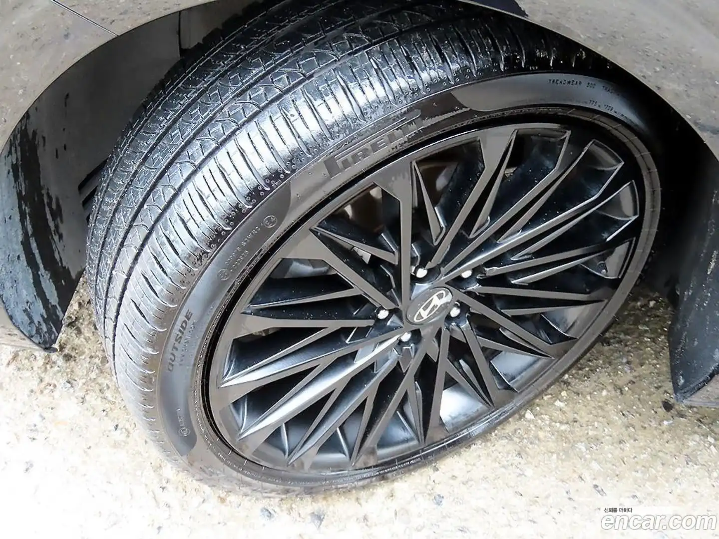 Grandeur Hyundai 2025.4-OPTION-024