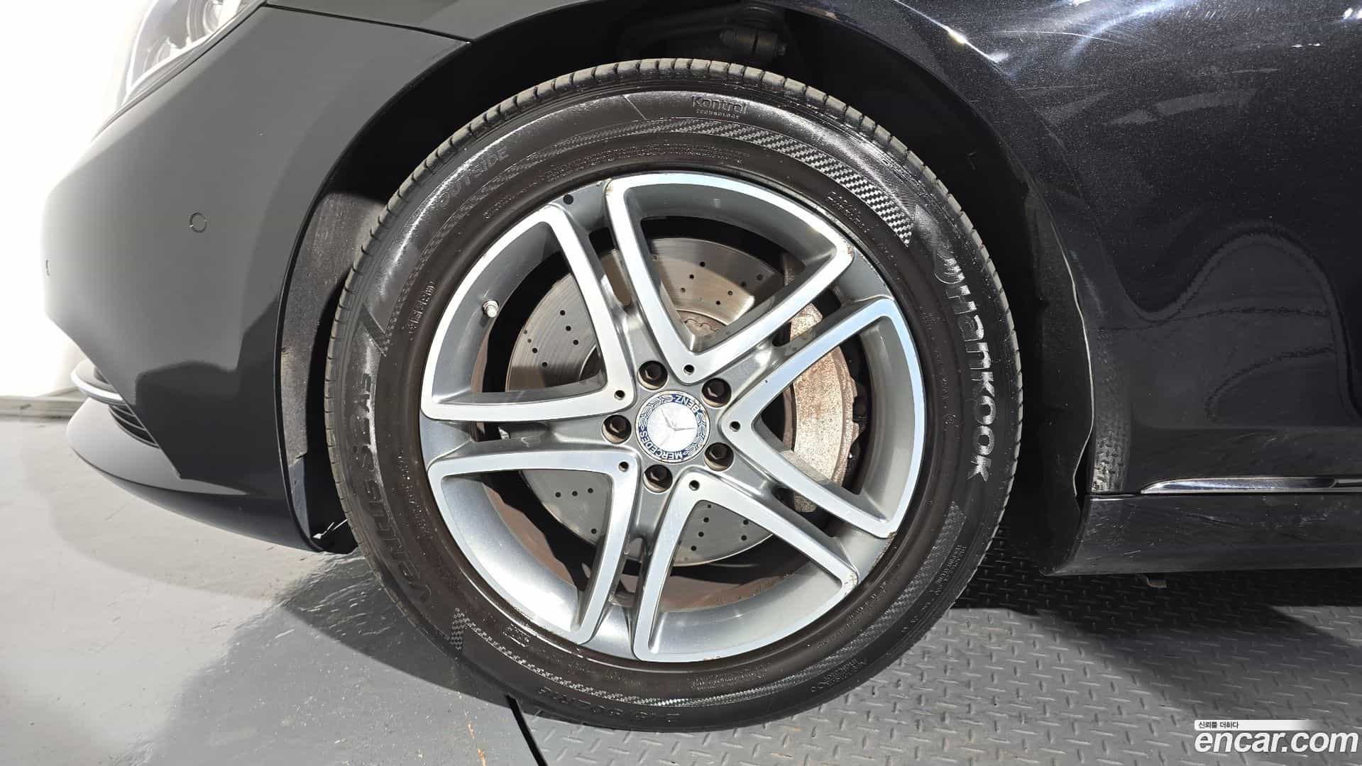 S-Class Mercedes-Benz 2016.0-OUTER-005